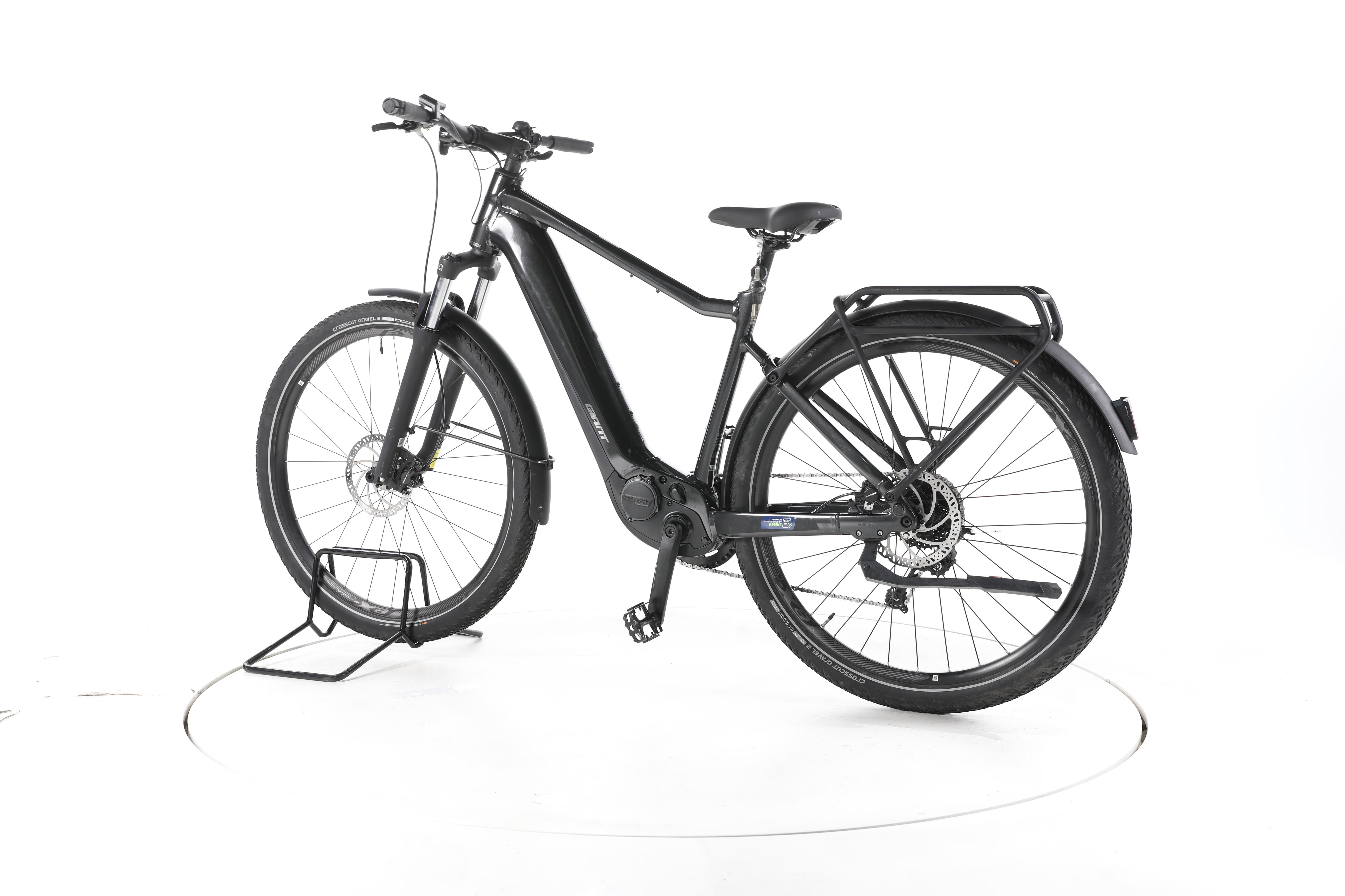 Giant Explore E+ 2 Trekking E-Bike - Image 8
