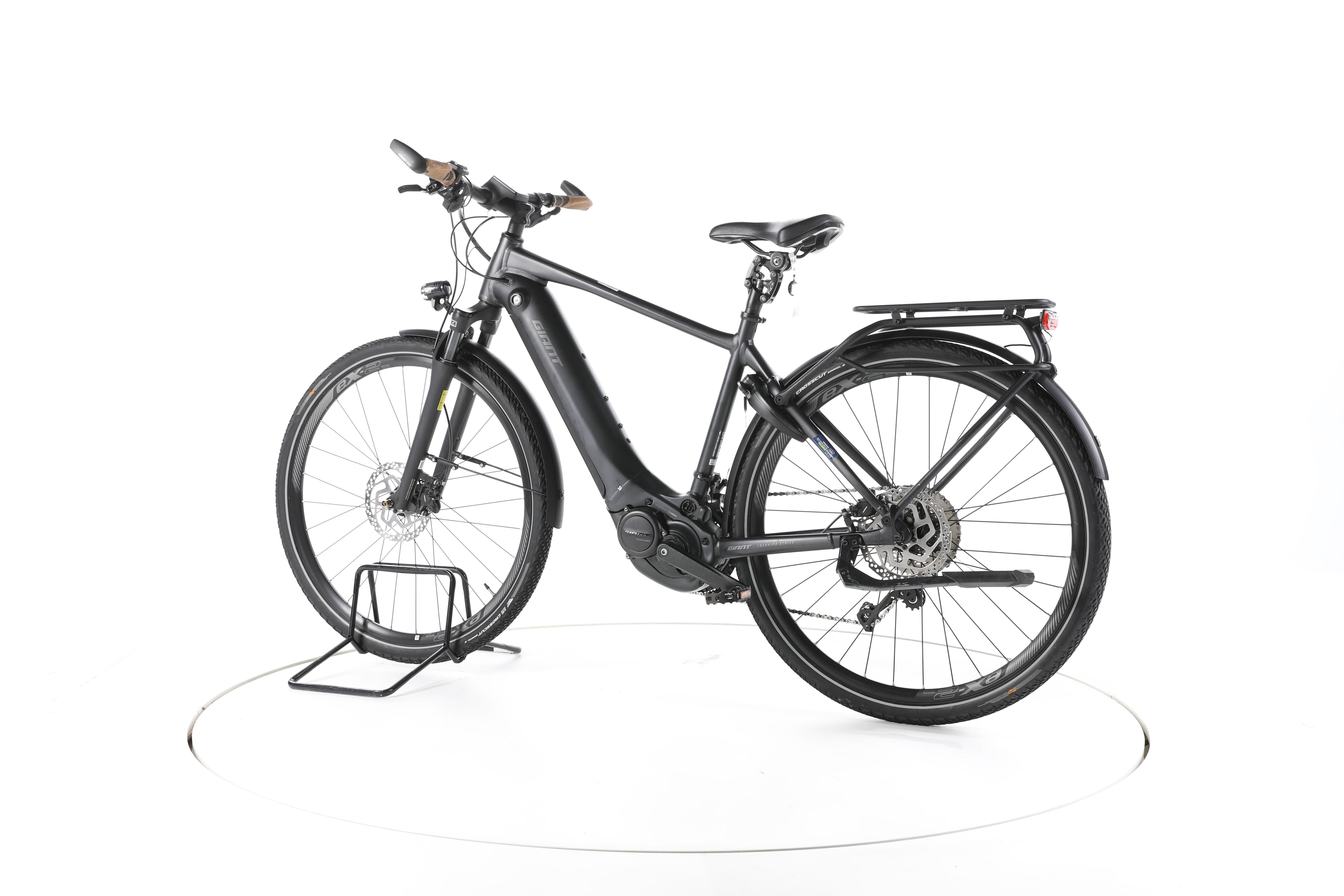 Giant Explore E+1 Trekking E-Bike - Image 8