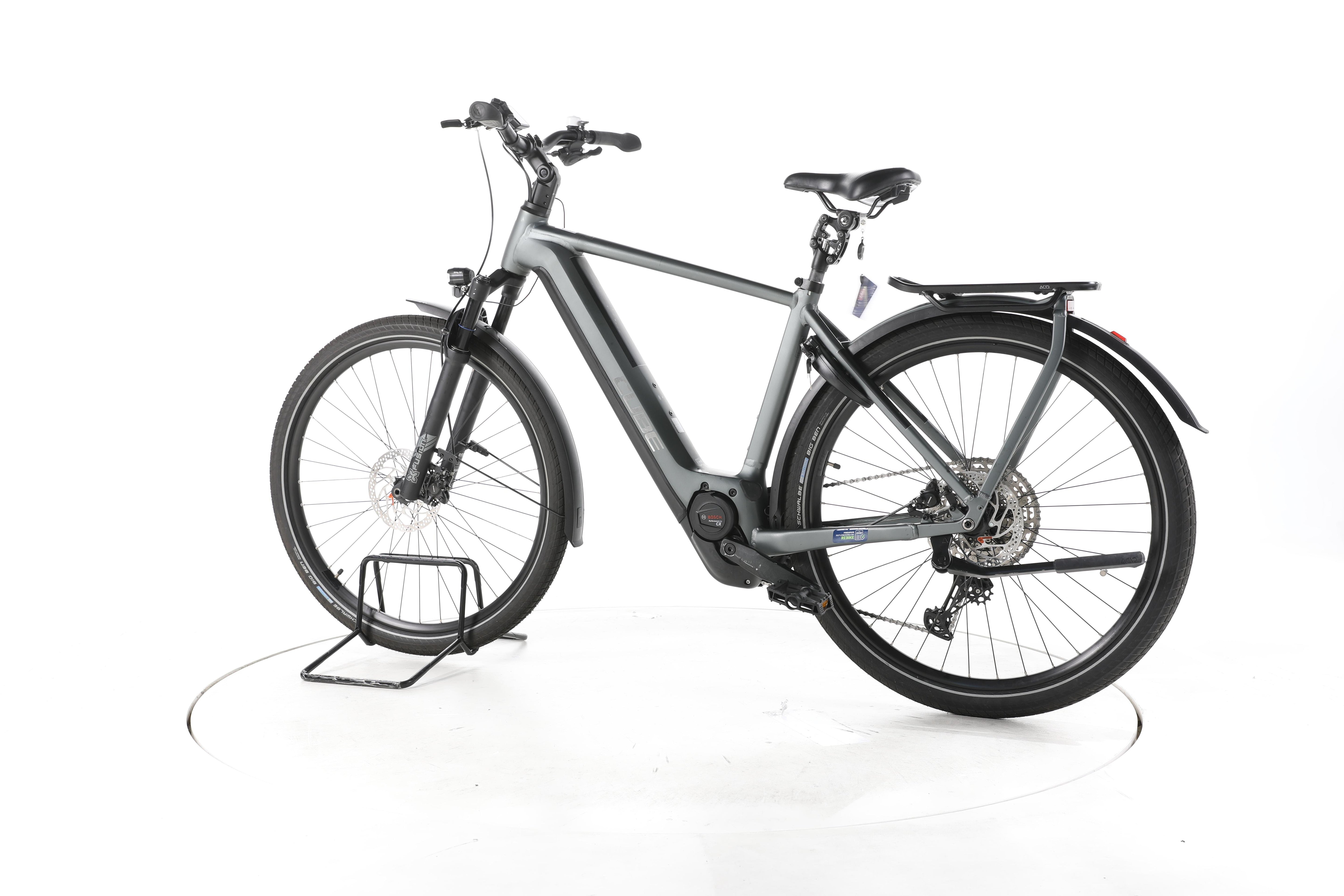 Cube Kathmandu Hybrid Pro Trekking E-Bike - Image 8