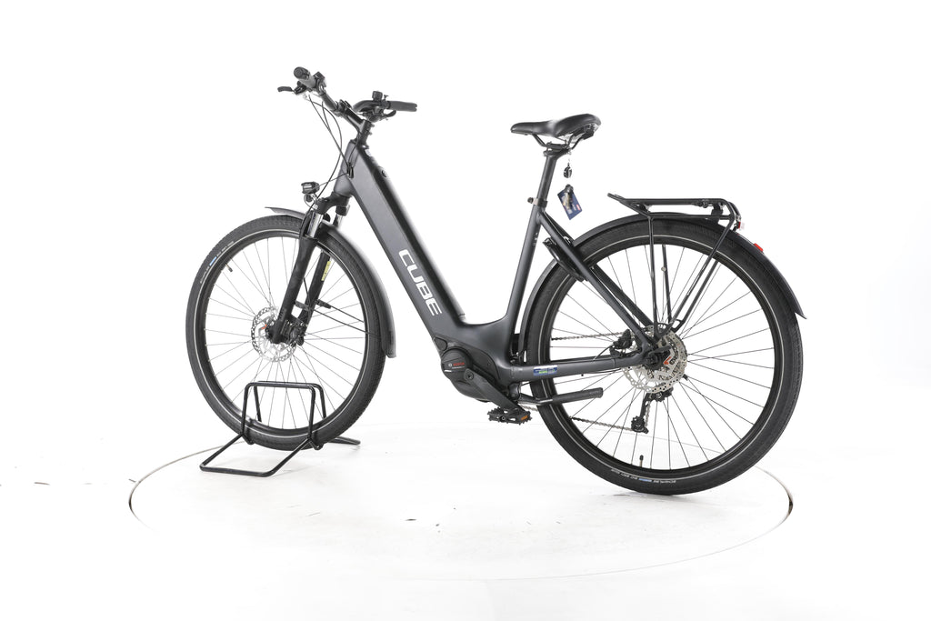 Cube Touring Hybrid ONE Trekking E-Bike Tiefeinsteiger - Image 8