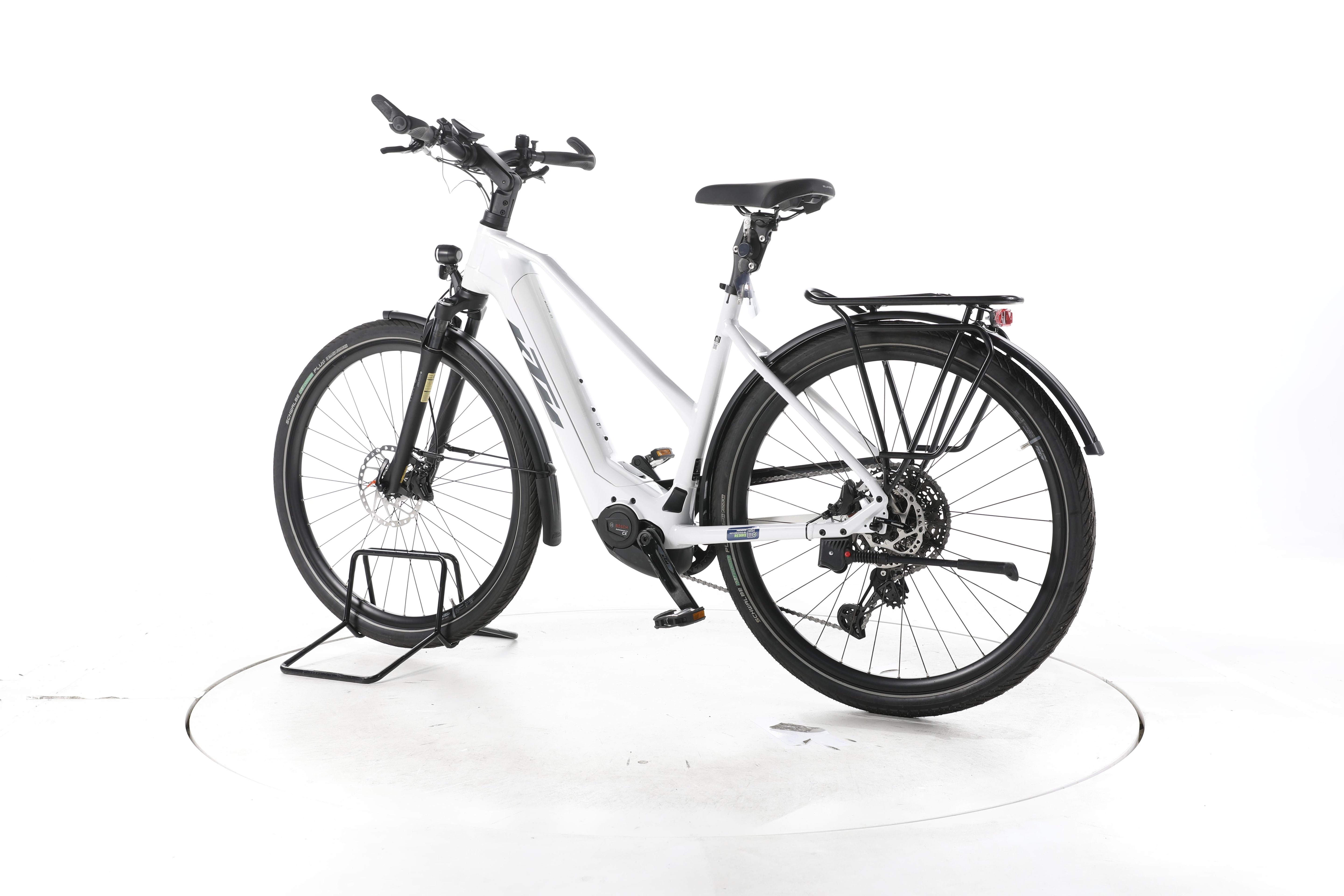 KTM Macina Style 720 Trekking E-Bike - Image 8