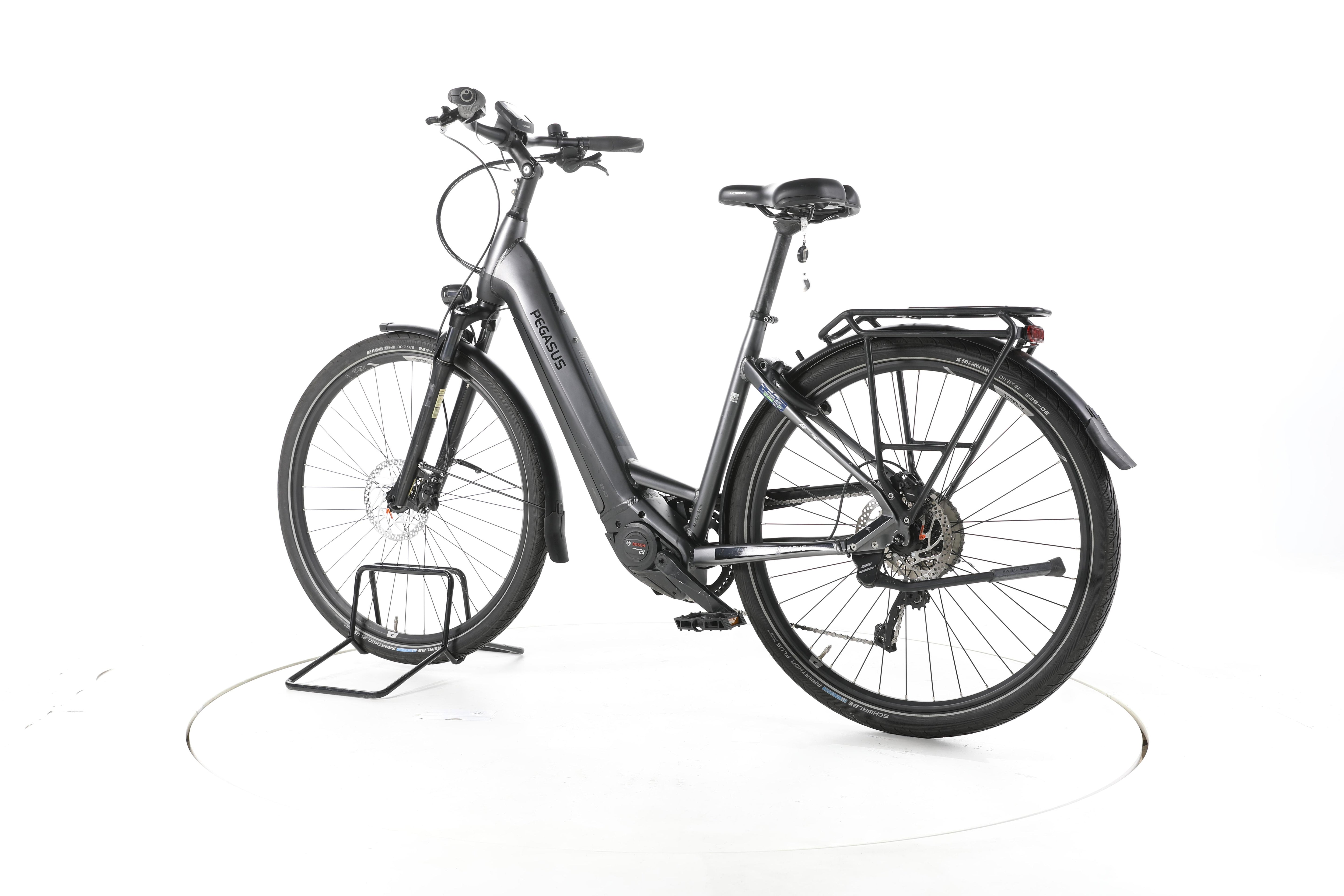 Pegasus Premio EVO 10 Lite Trekking E-Bike Tiefeinsteiger - Image 8