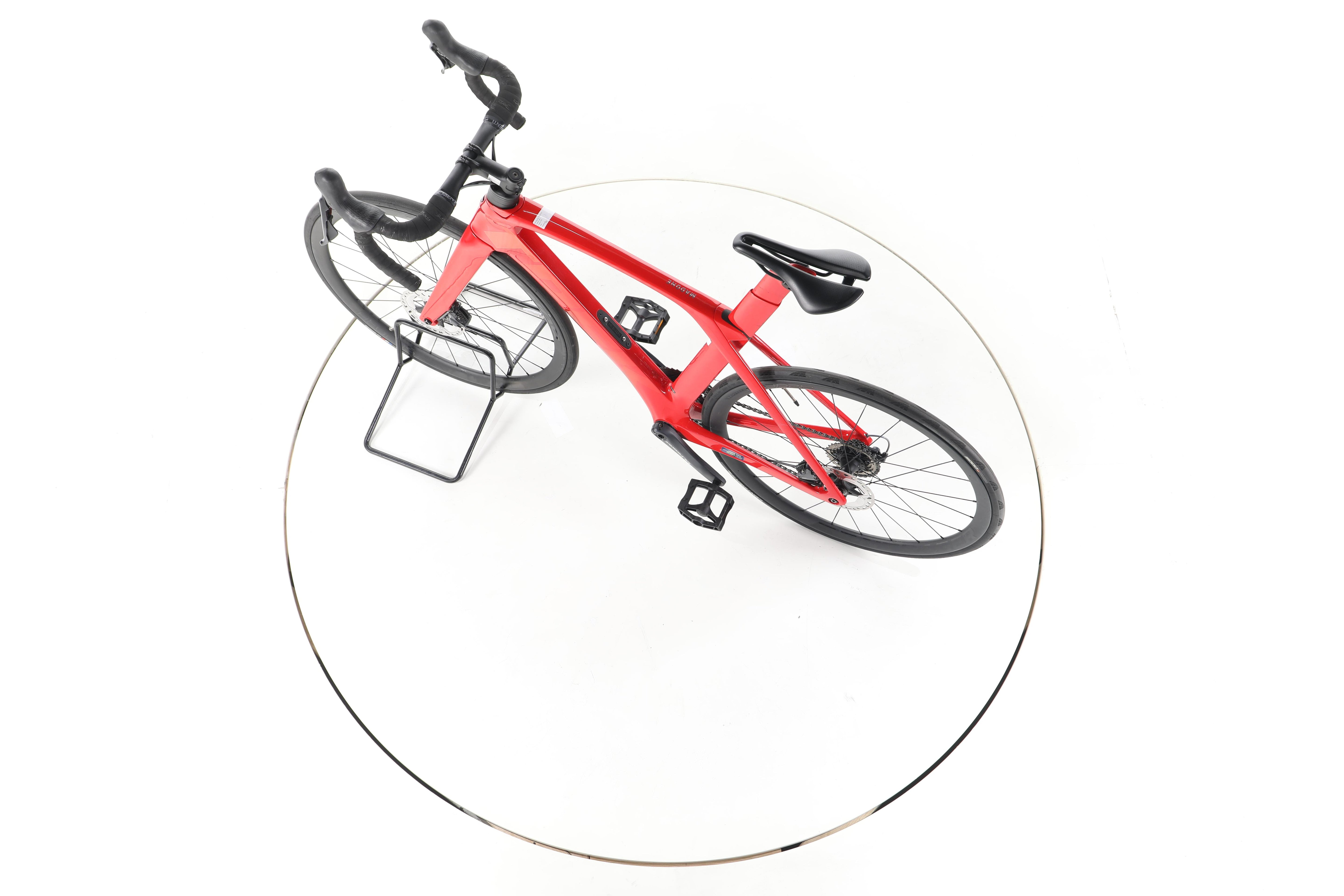 Trek Madone SL 6 Gen 6 - Image 8