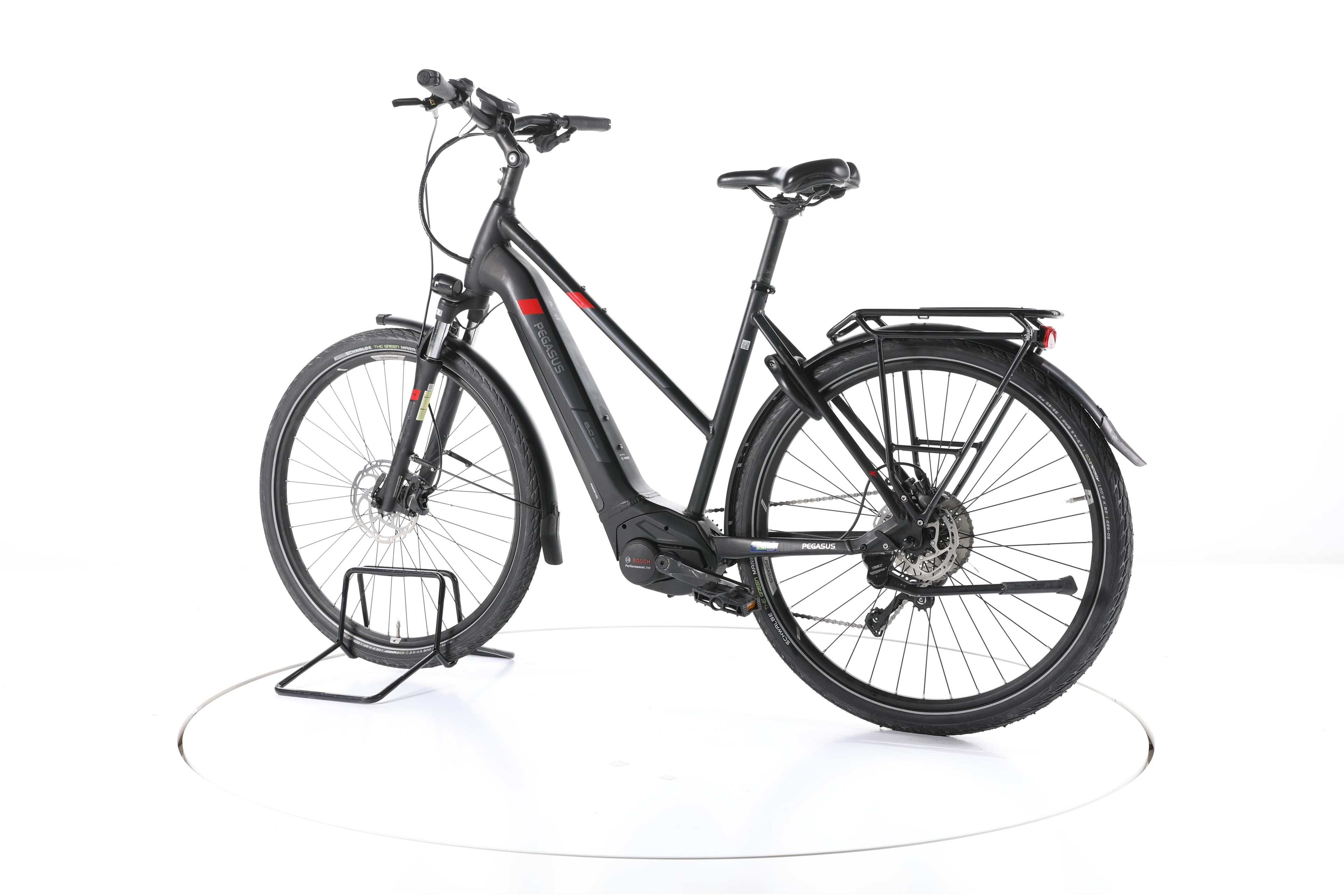 Pegasus Premio EVO 10 Trekking E-Bike - Image 8