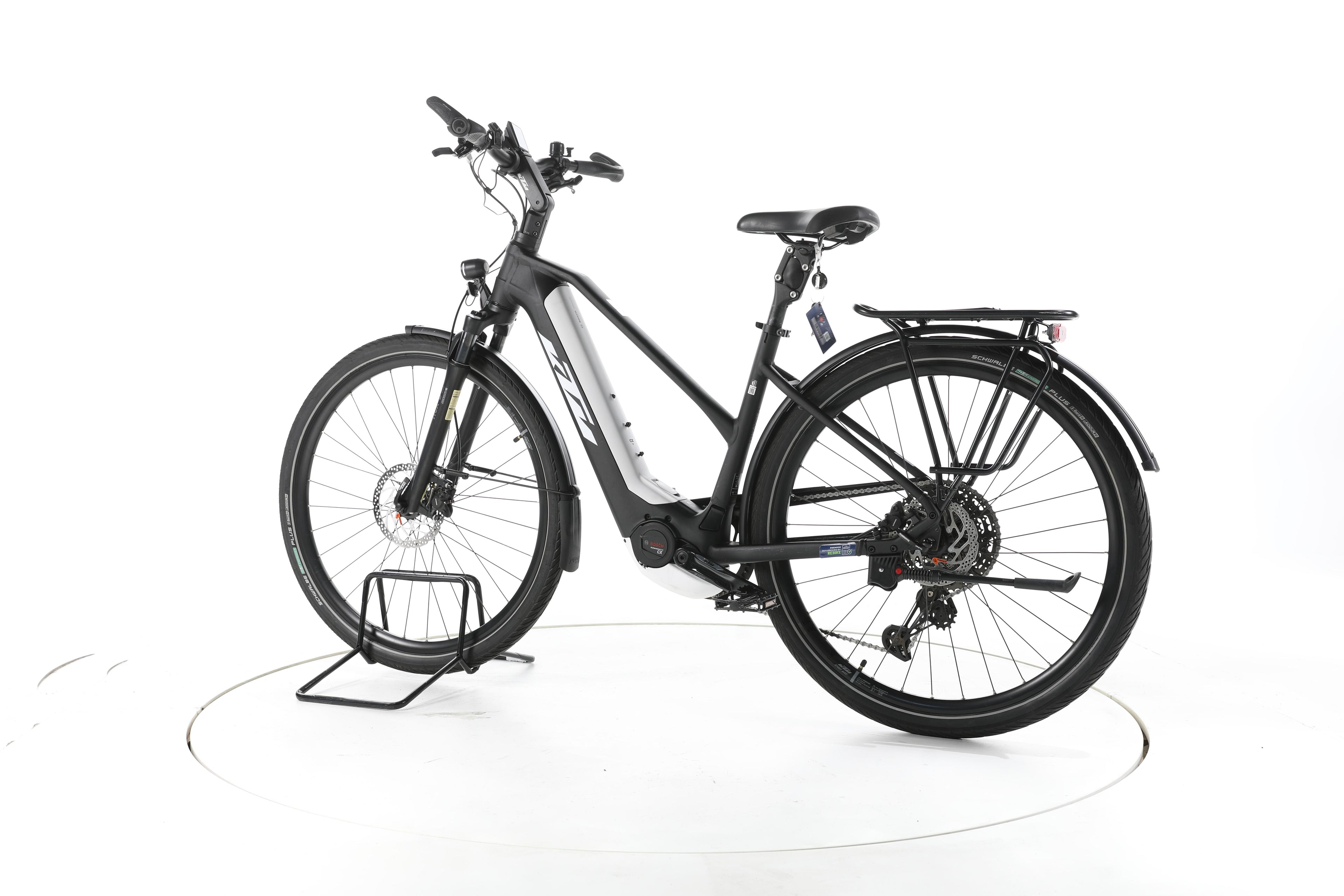 KTM Macina Touring LTD Trekking E-Bike - Image 8