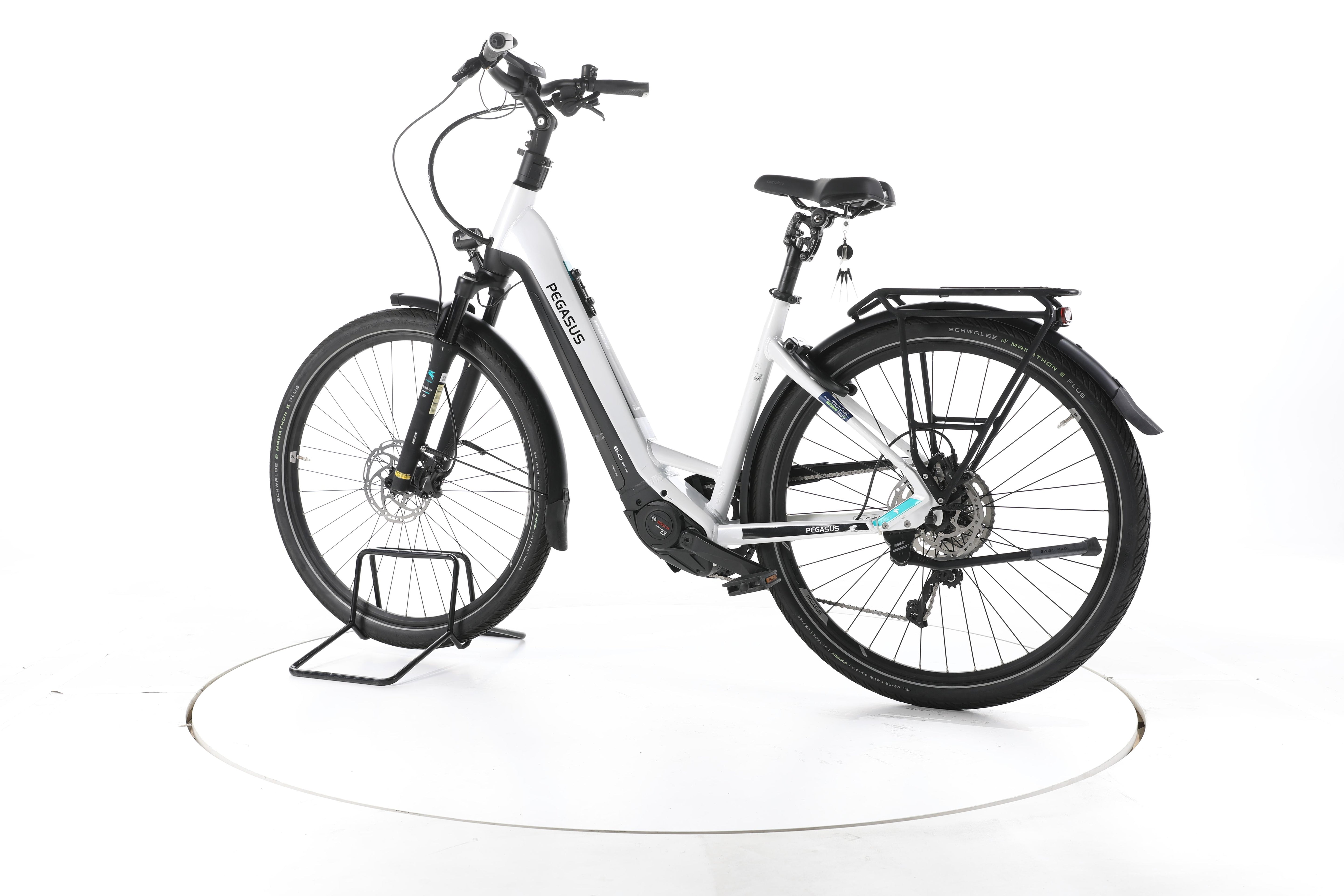 Pegasus Premio Evo Lite Comfort Trekking E-Bike Tiefeinsteiger - Image 8