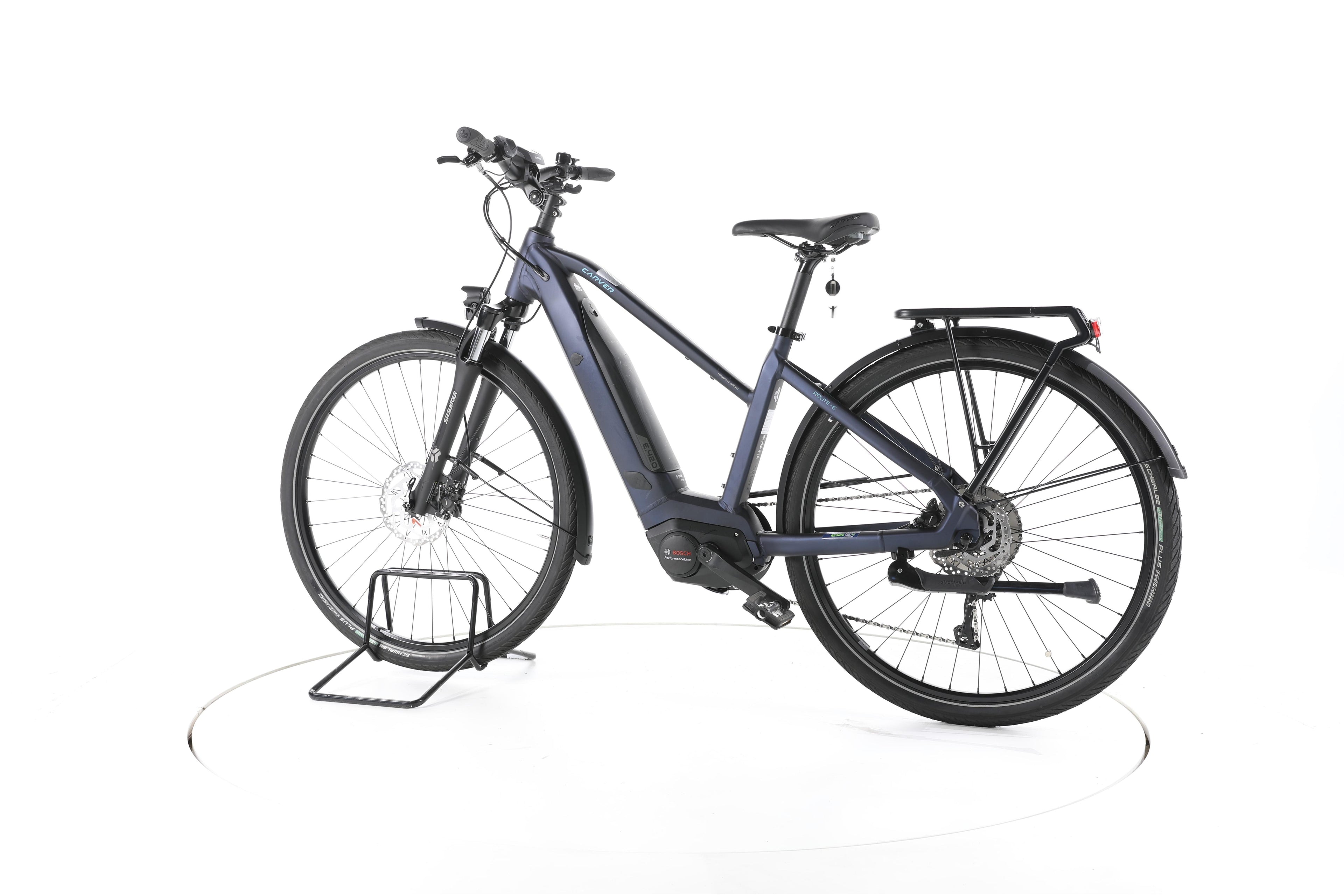 Carver Route E.420 Trekking E-Bike - Image 8