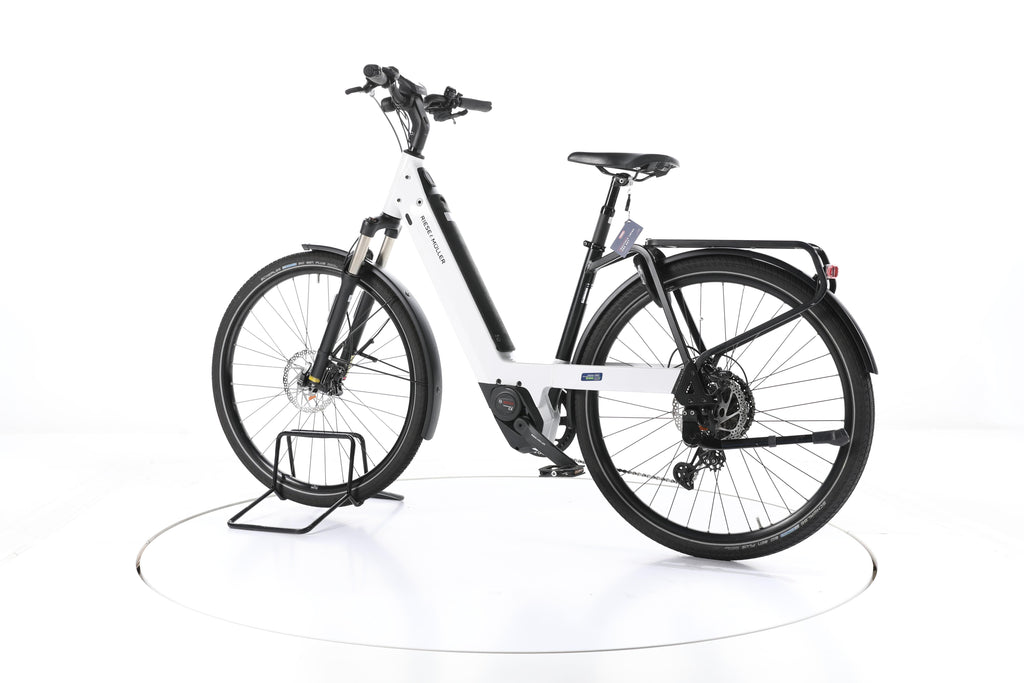Riese & Müller Nevo touring Trekking E-Bike Tiefeinsteiger - Image 8