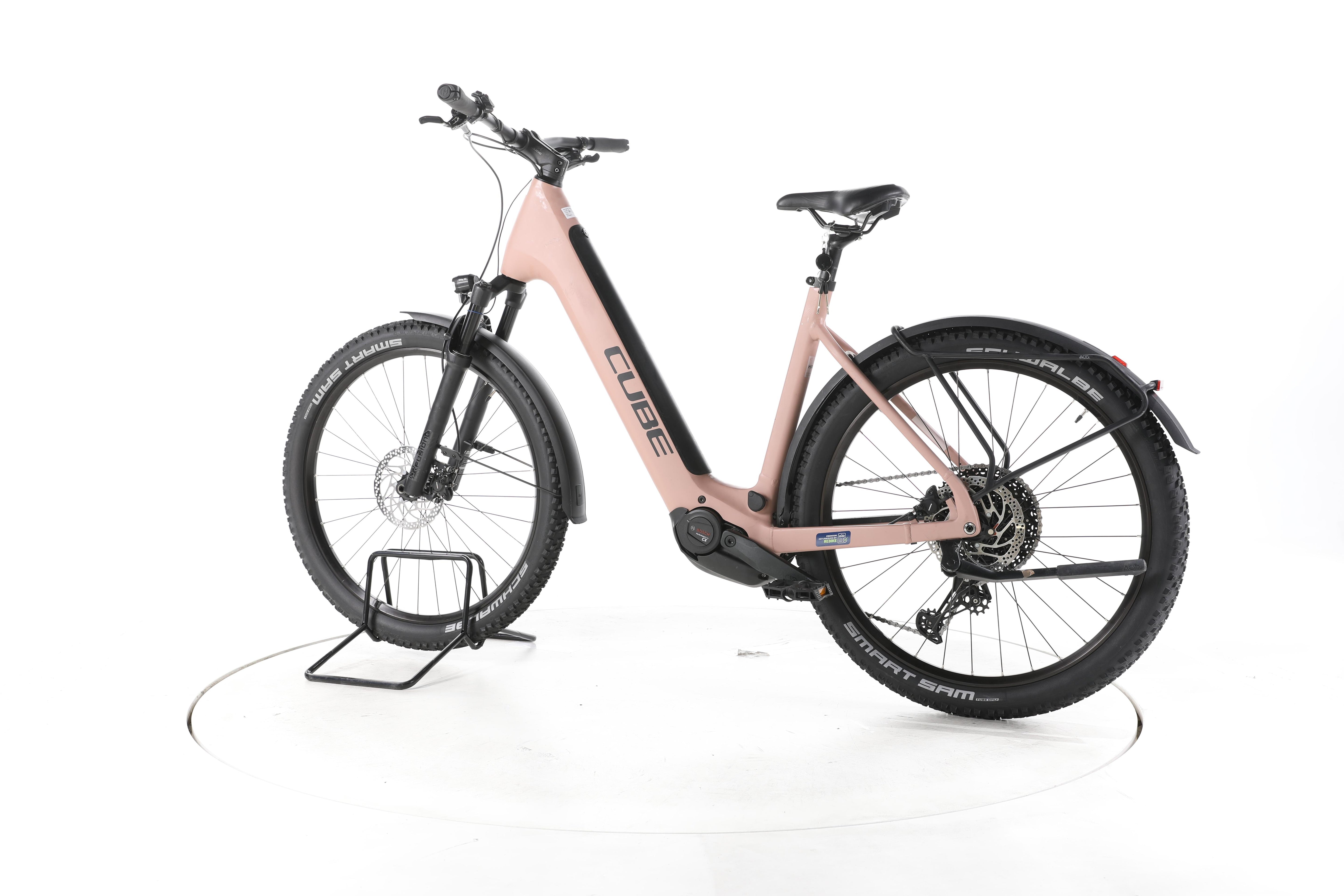 Cube Reaction Hybrid PRO Trekking E-Bike Tiefeinsteiger - Image 8