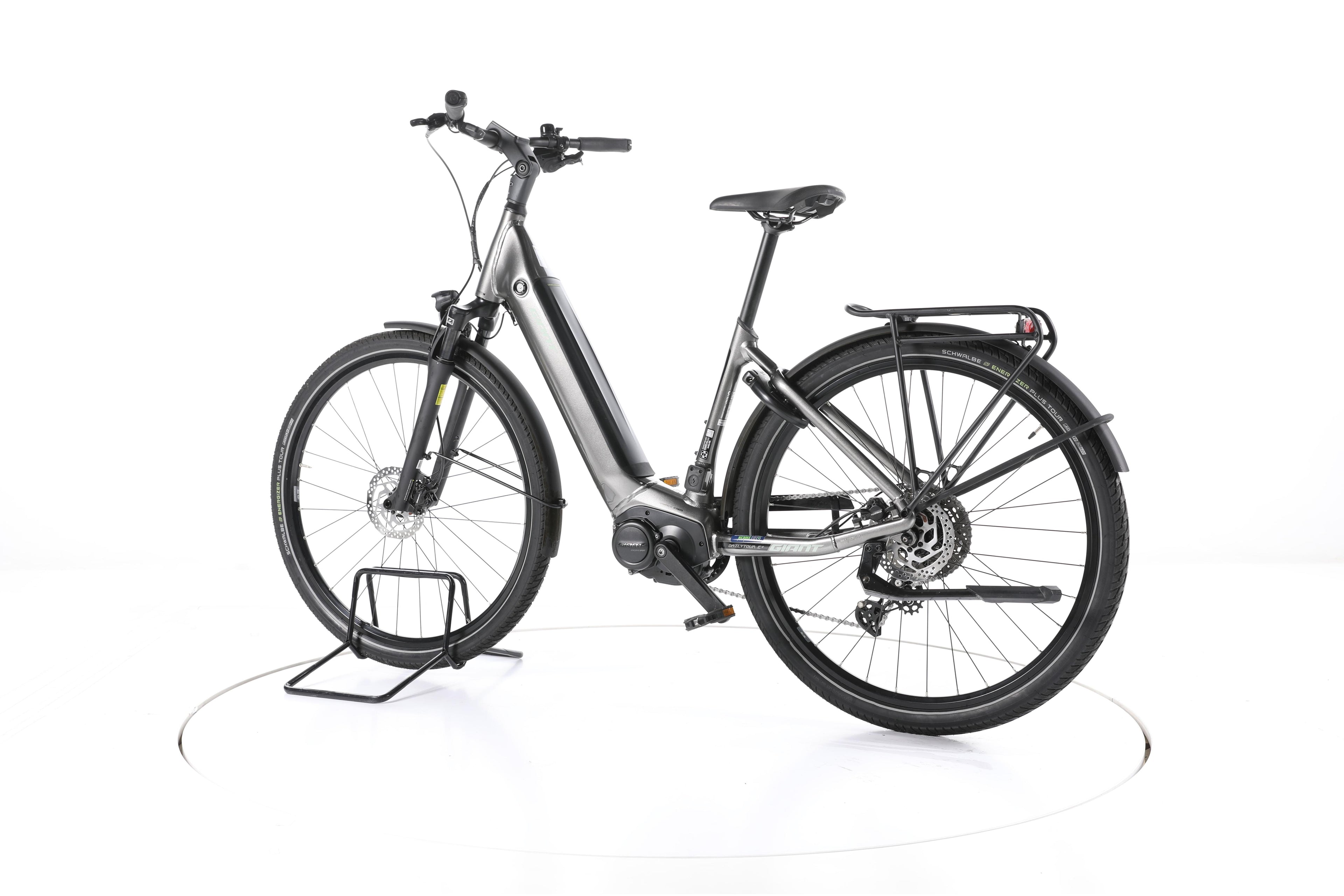 Giant DailyTour E+ 2 Trekking E-Bike Tiefeinsteiger - Image 8
