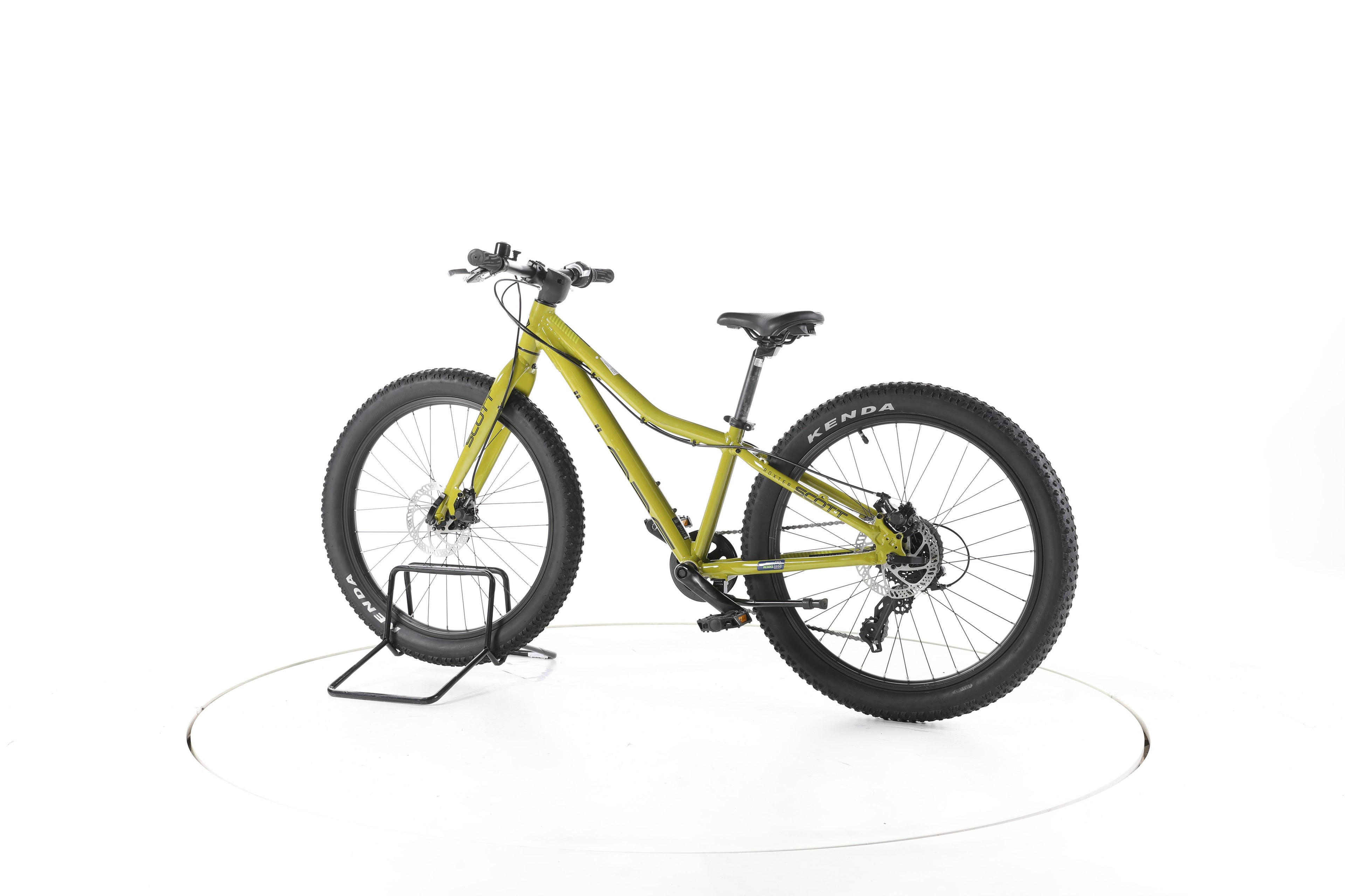 Scott Roxter 24 - Image 8