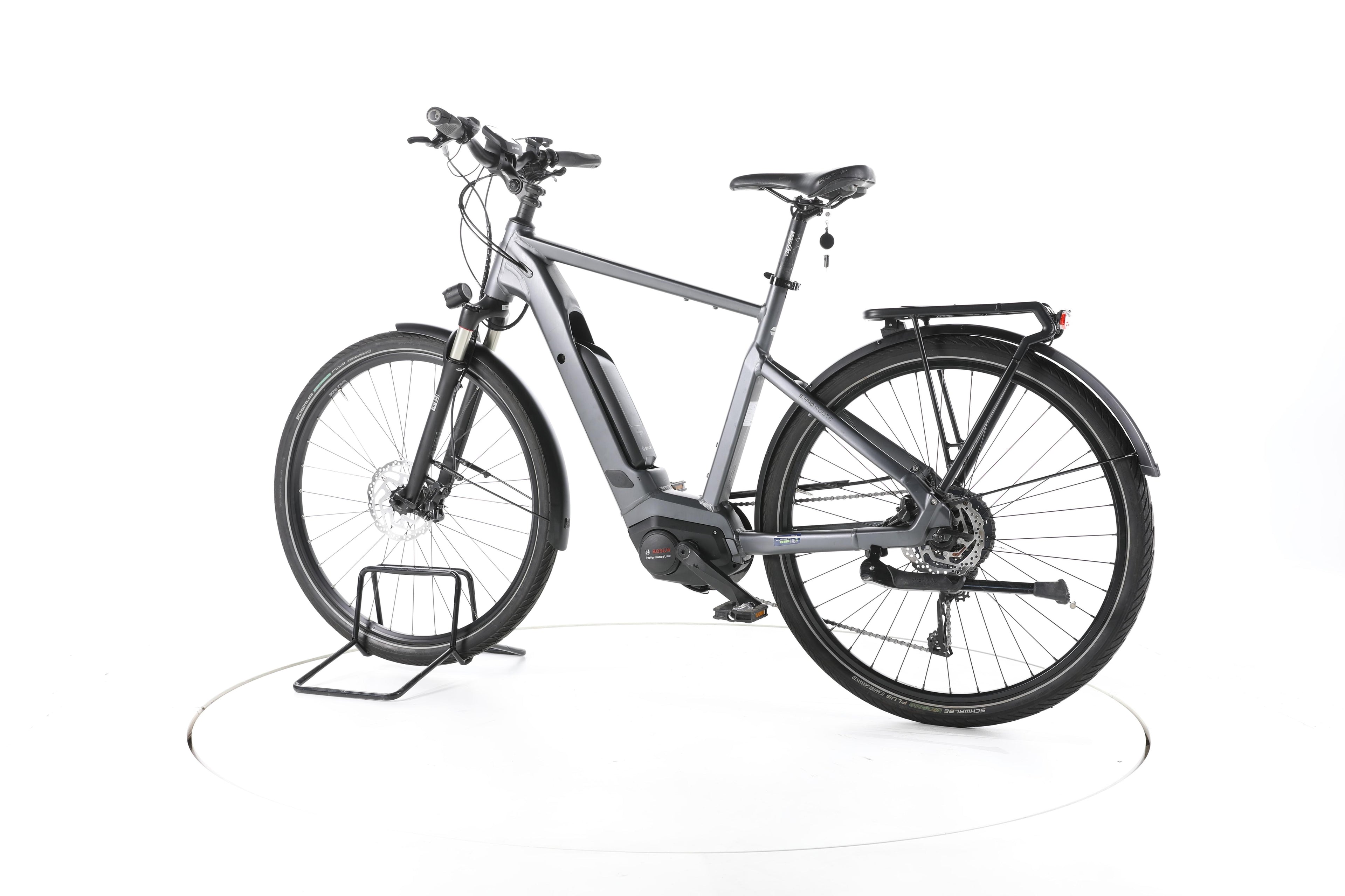 Carver Route E.440 Trekking E-Bike - Image 8