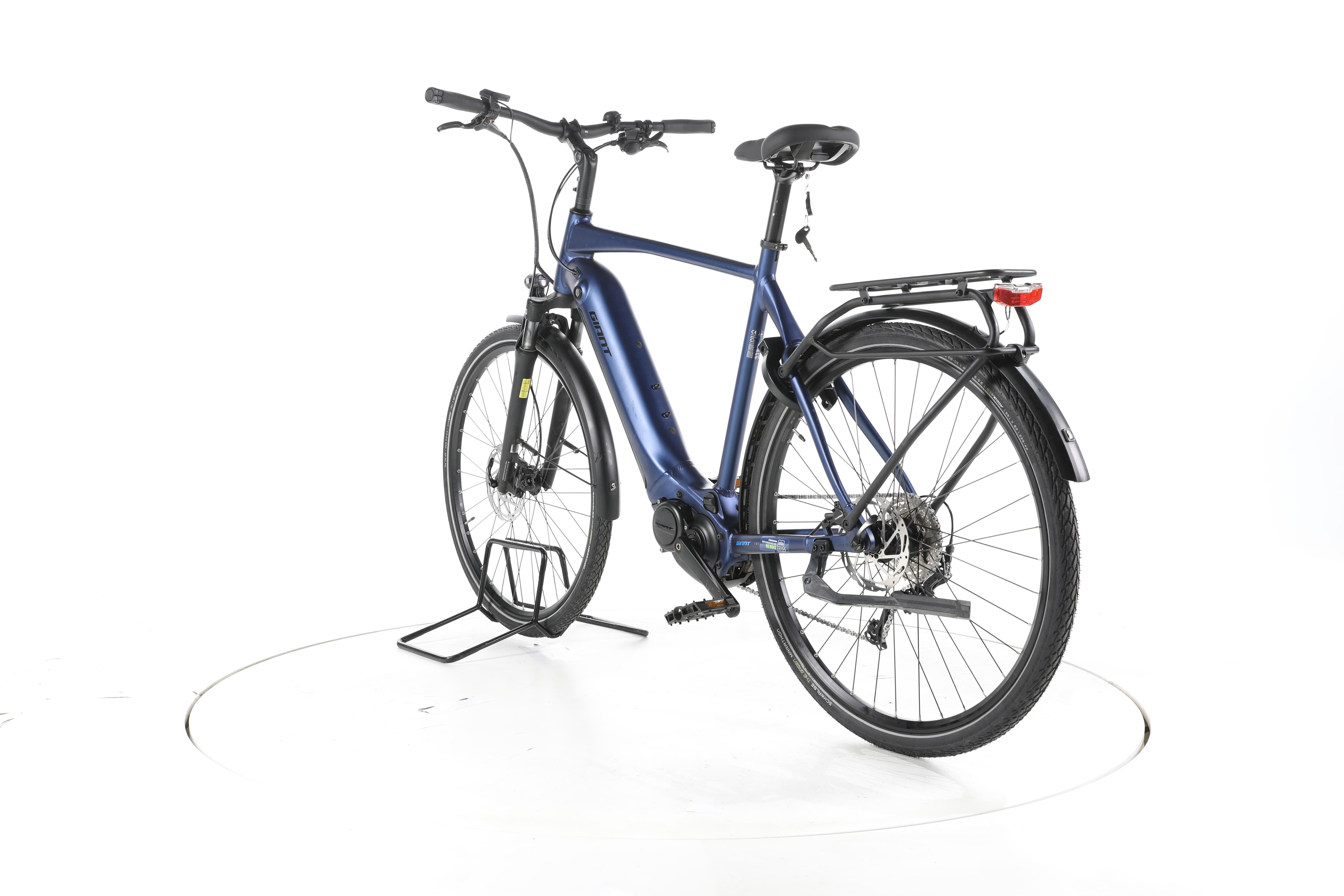 Giant Explore E+ 2 GTS Trekking E-Bike - Image 9