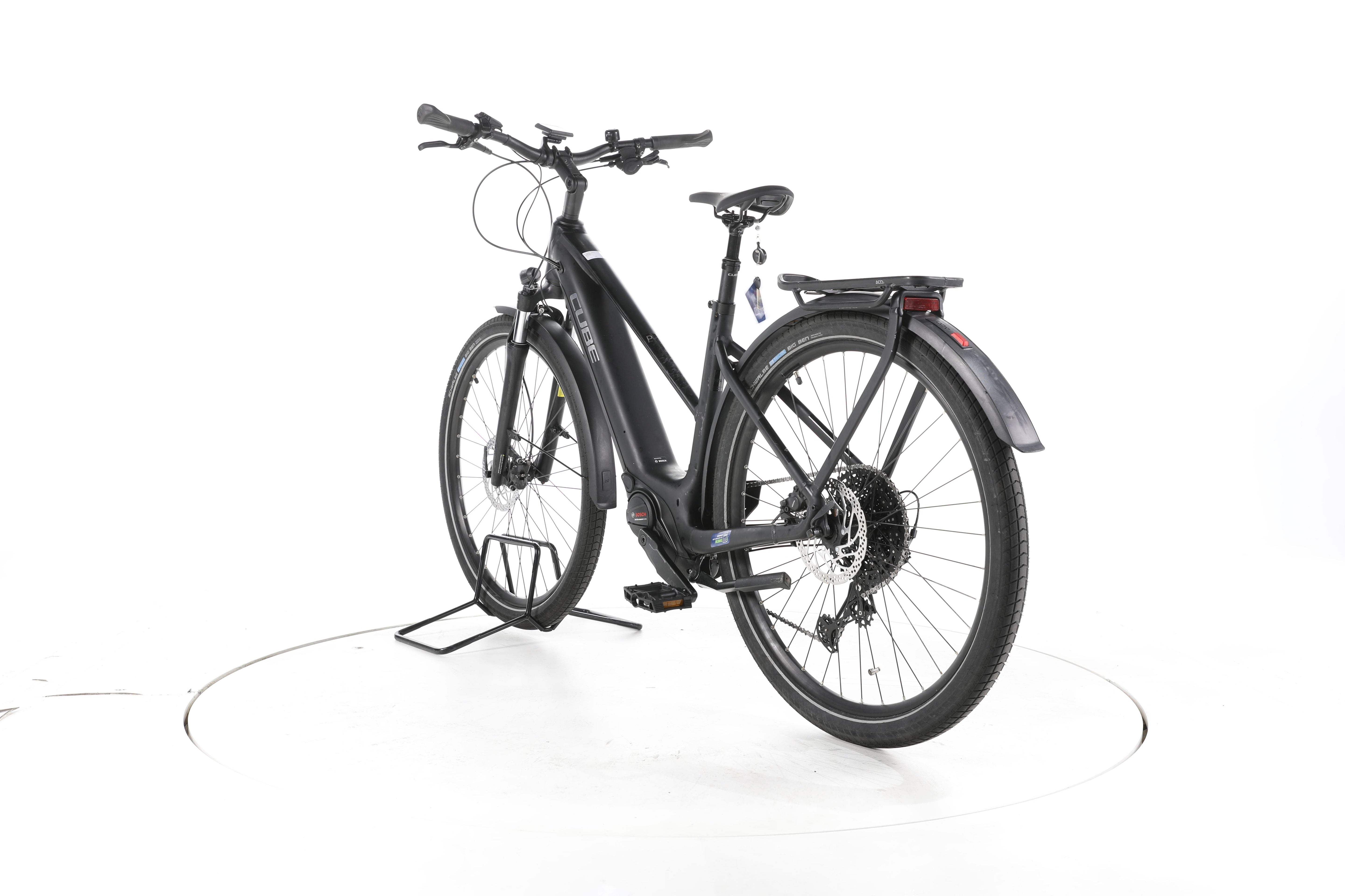 Cube Touring Hybrid Pro Trekking E-Bike - Image 9