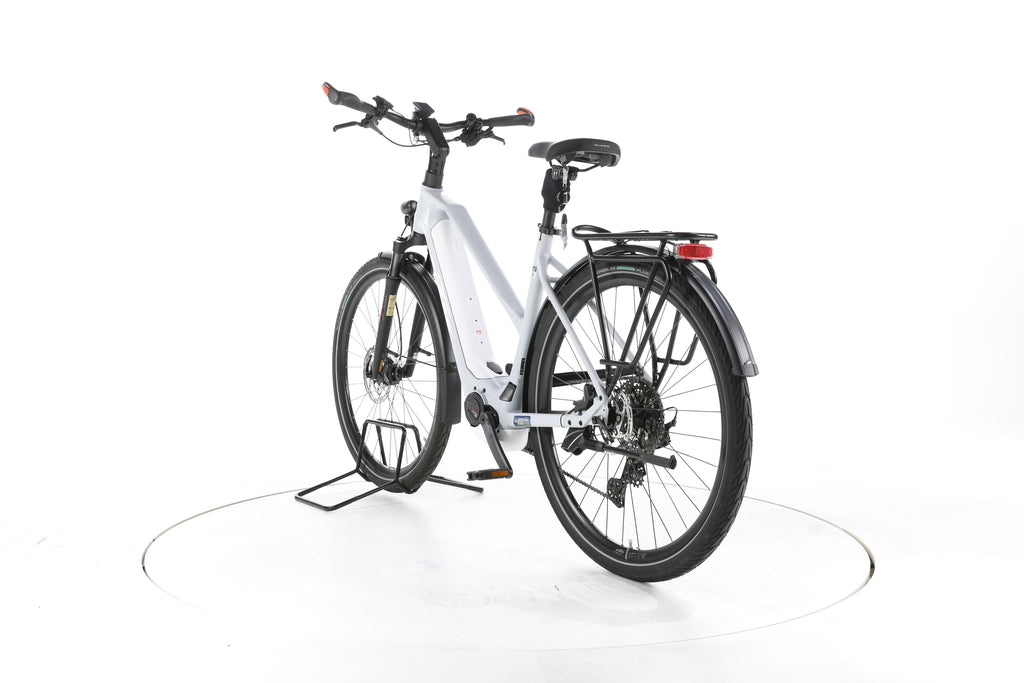 KTM Macina Style Pro Trekking E-Bike - Image 9