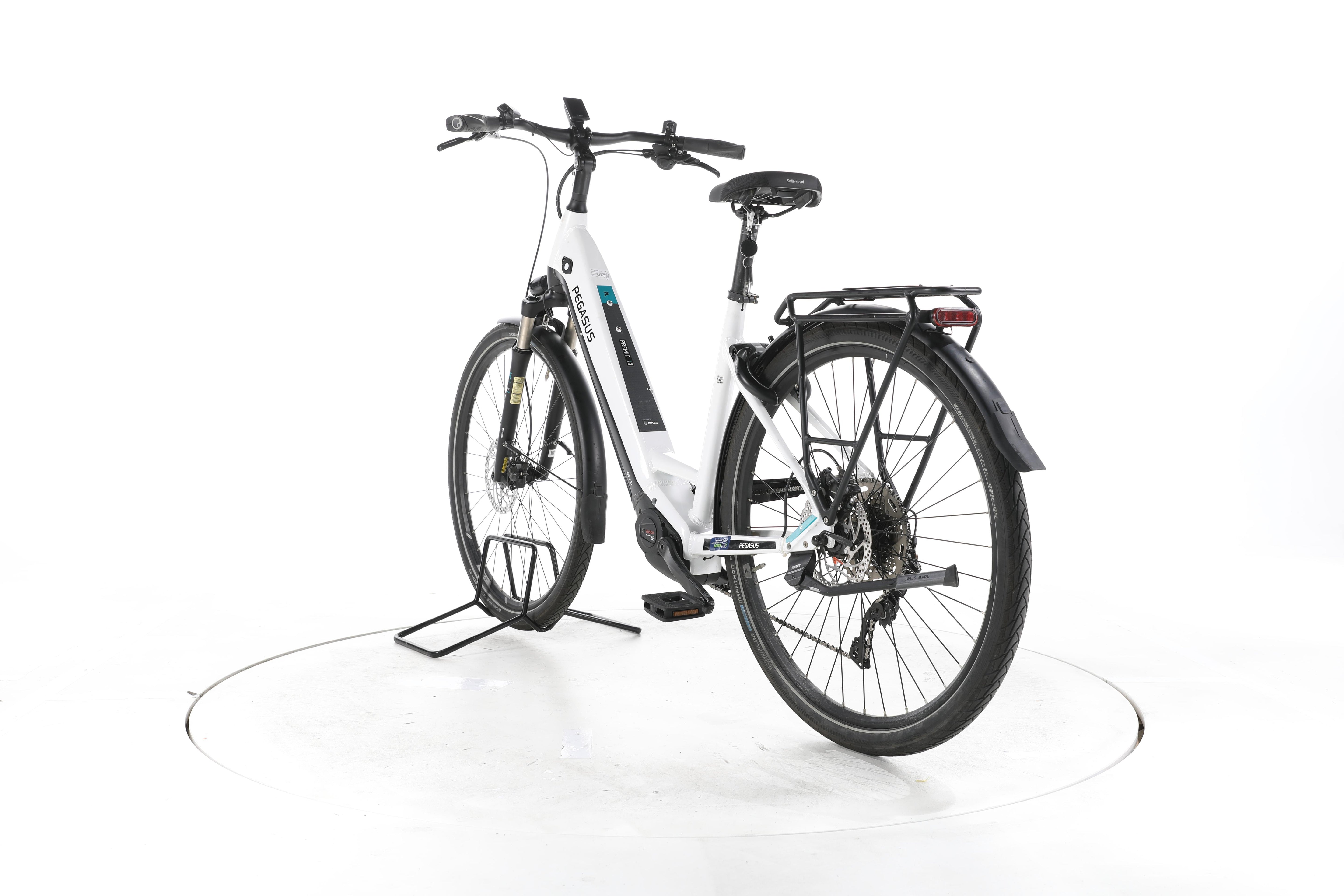 Pegasus Premio EVO Lite Trekking E-Bike Tiefeinsteiger - Image 9