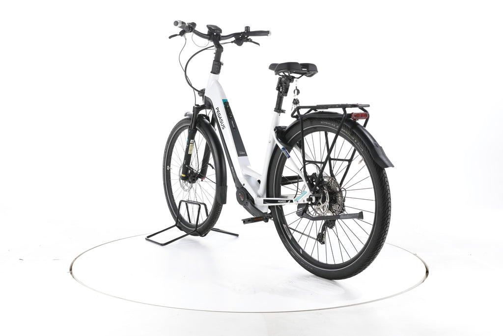 Pegasus Premio Evo Lite Comfort Trekking E-Bike Tiefeinsteiger - Image 9