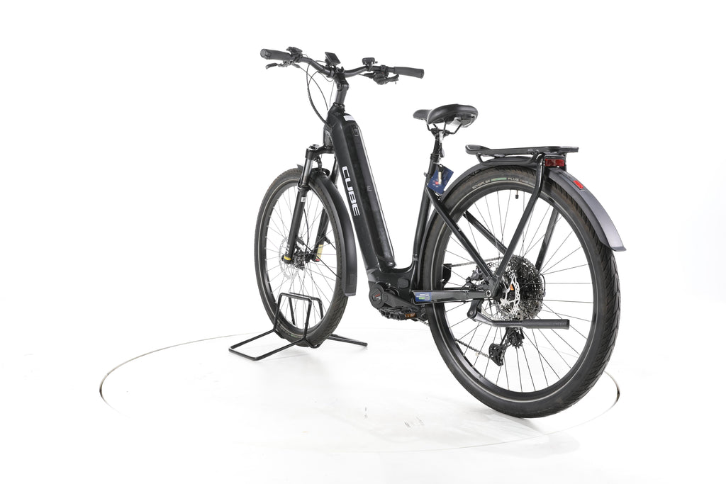 Cube Kathmandu Hybrid EXC Trekking E-Bike Tiefeinsteiger 2024 - Image 9