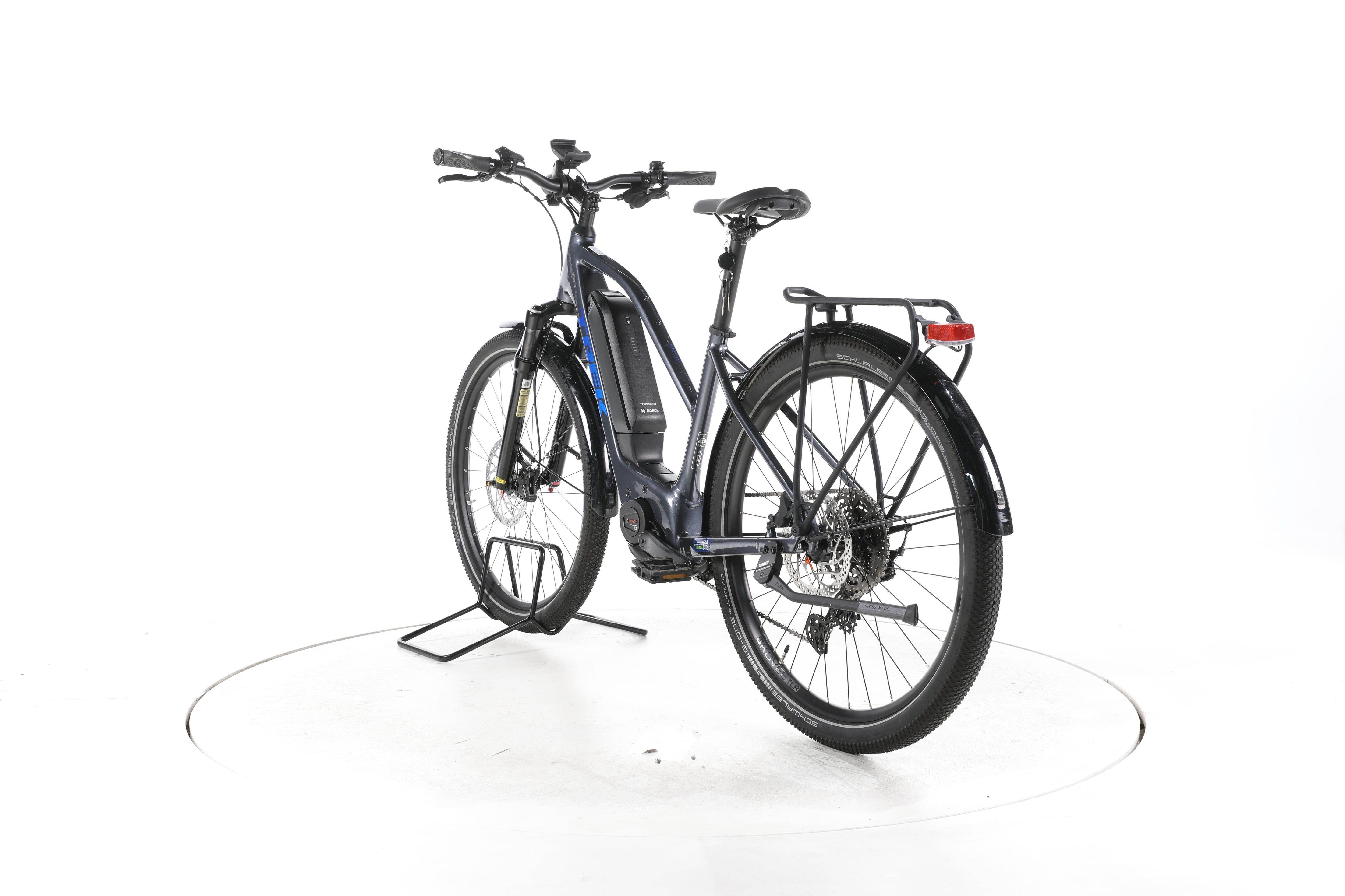 Trek Allant 6+ Trekking E-Bike - Image 9