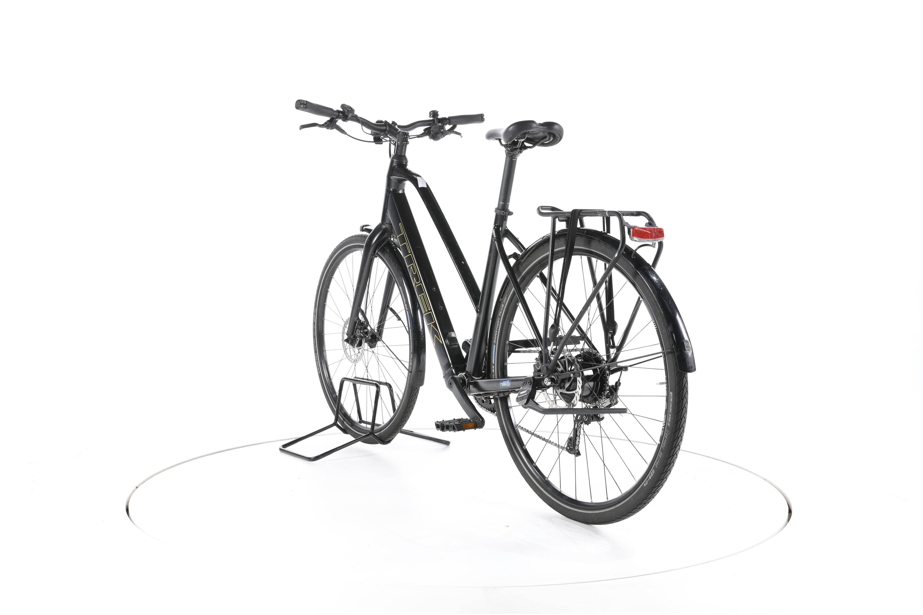 Trek FX+ 2 Trekking E-Bike - Image 9