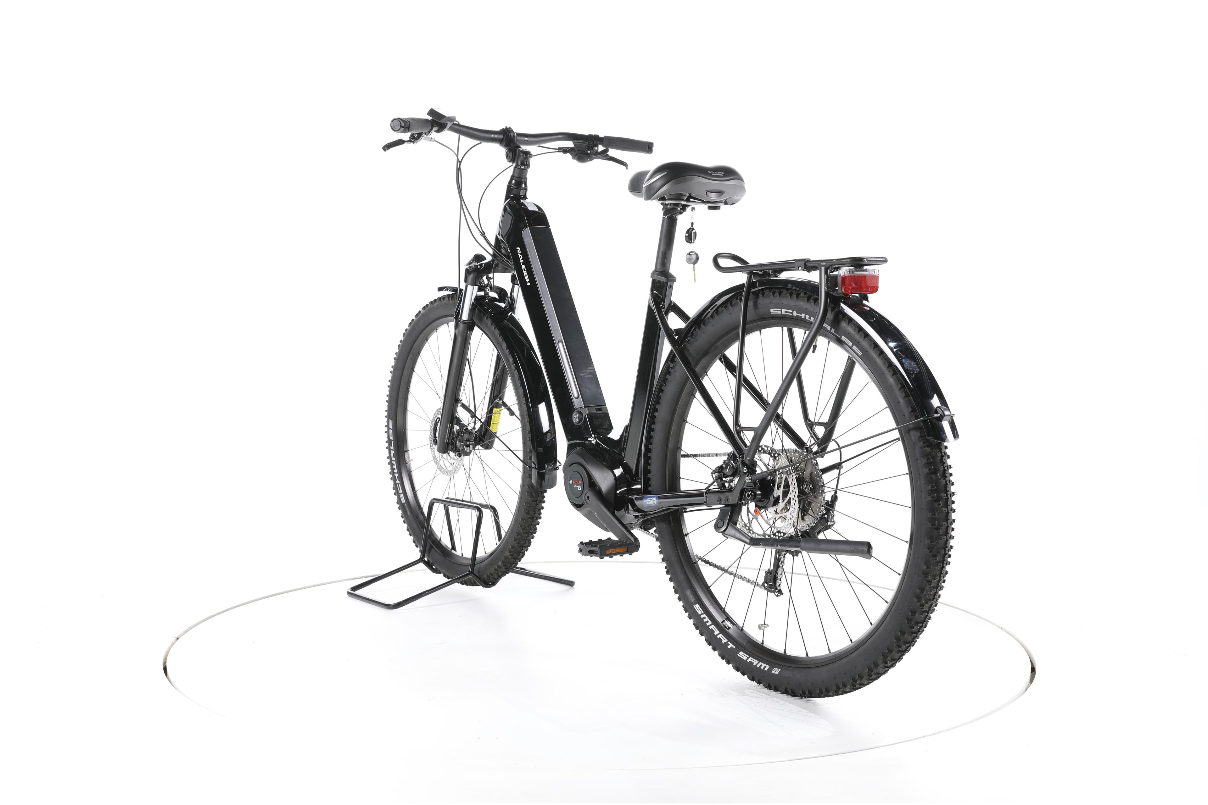 Raleigh Dundee Trekking E-Bike Tiefeinsteiger - Image 9