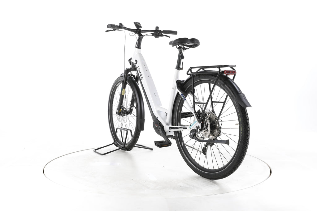 Pegasus Premio EVO Lite Trekking E-Bike Tiefeinsteiger - Image 9
