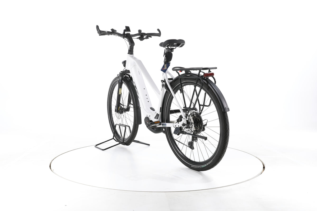 KTM Cento 10 Plus Trekking E-Bike 2024 - Image 9