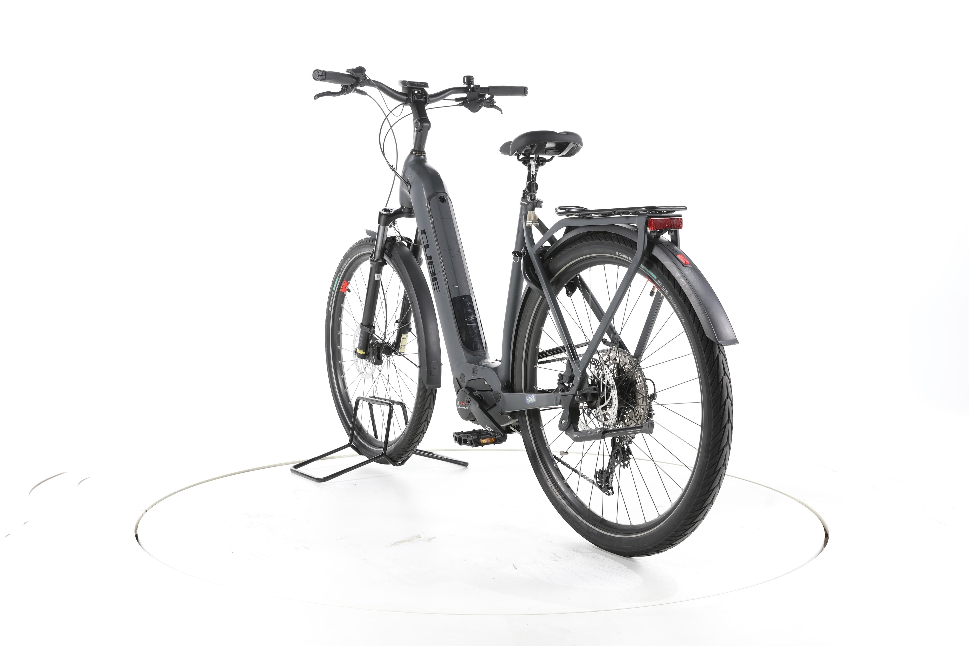 Cube Touring Hybrid EXC Trekking E-Bike Tiefeinsteiger - Image 9