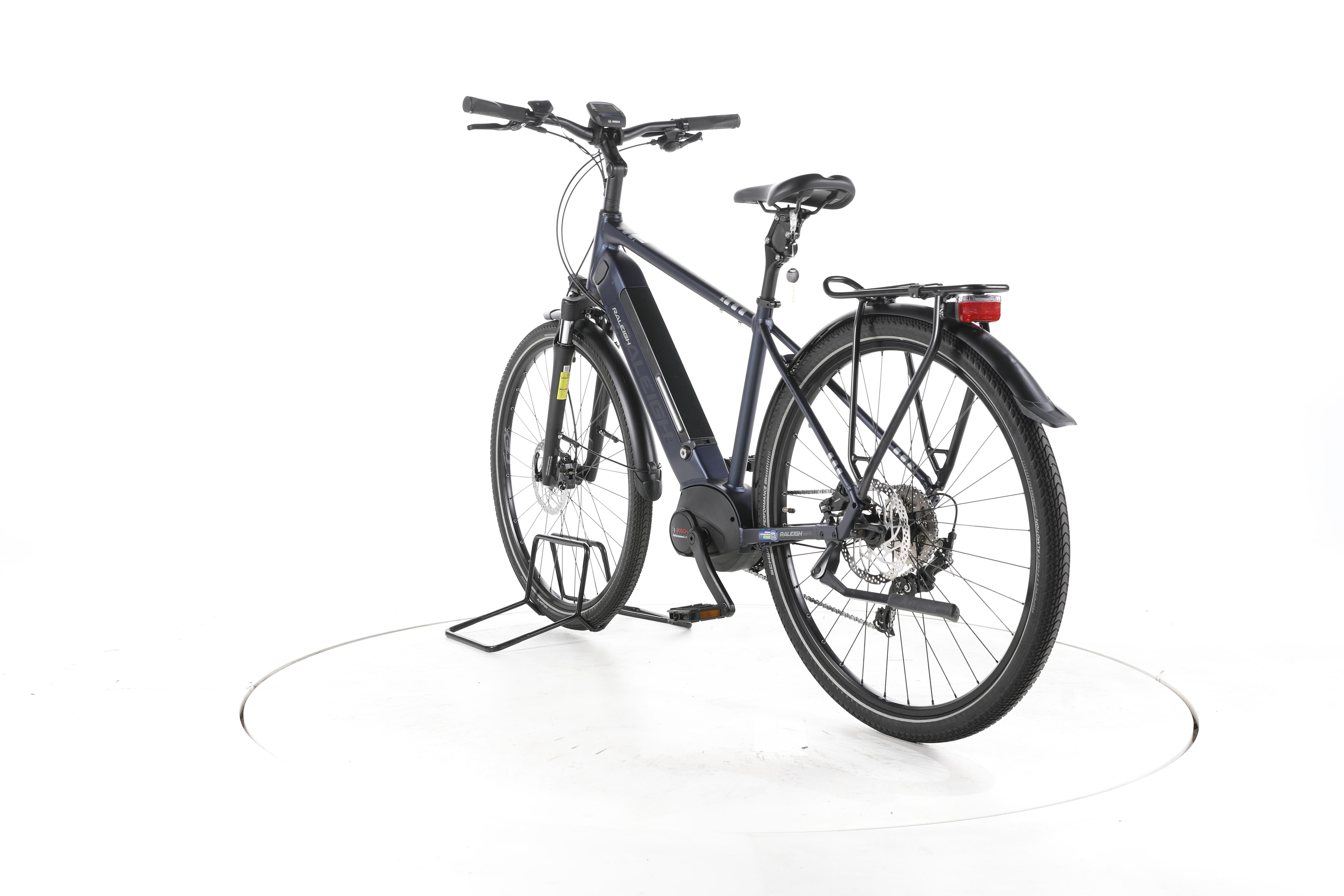 Raleigh Kent 9 Trekking E-Bike - Image 9