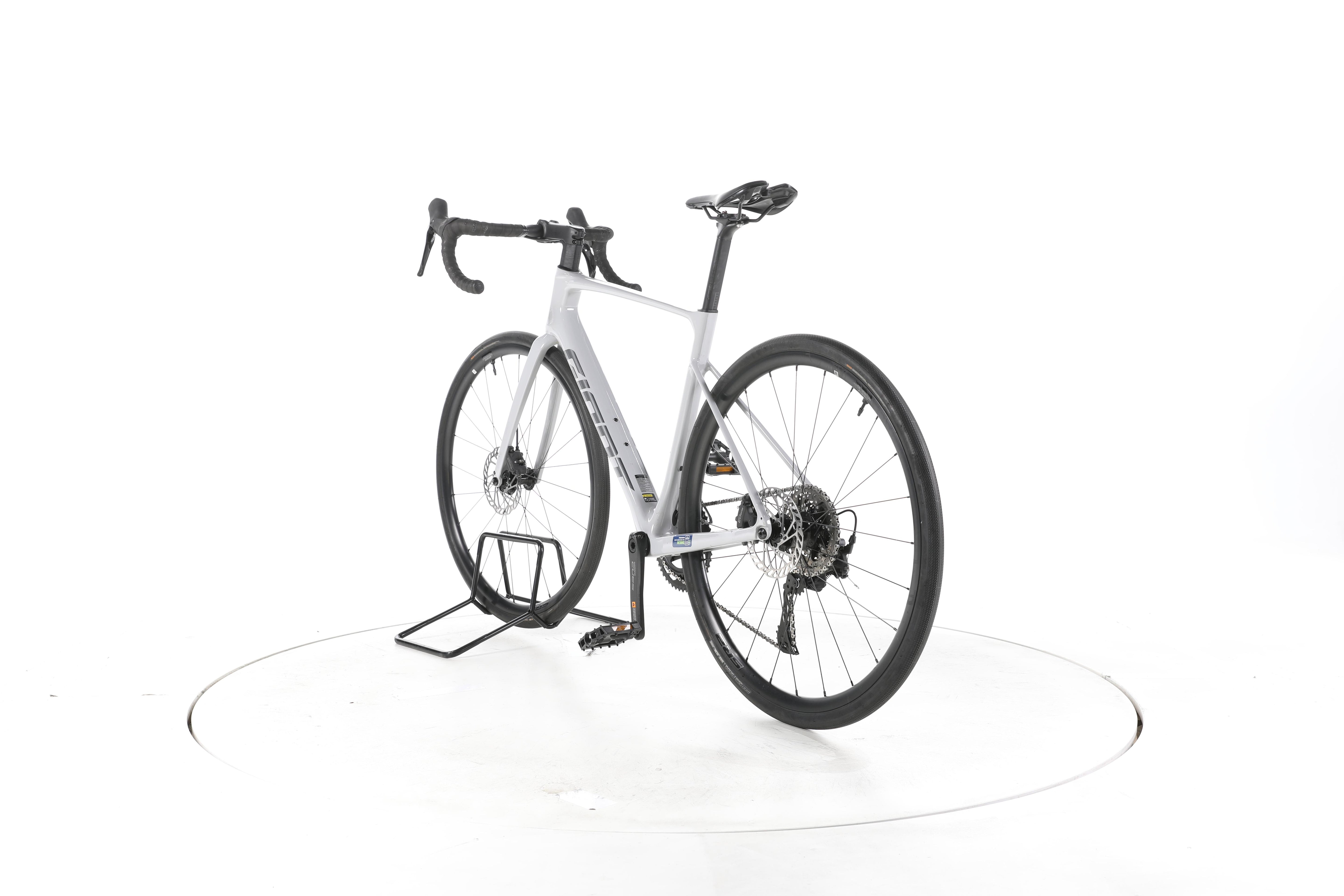 Giant Defy Advanced 3 Gravelbike Carbon 2025 - Image 9