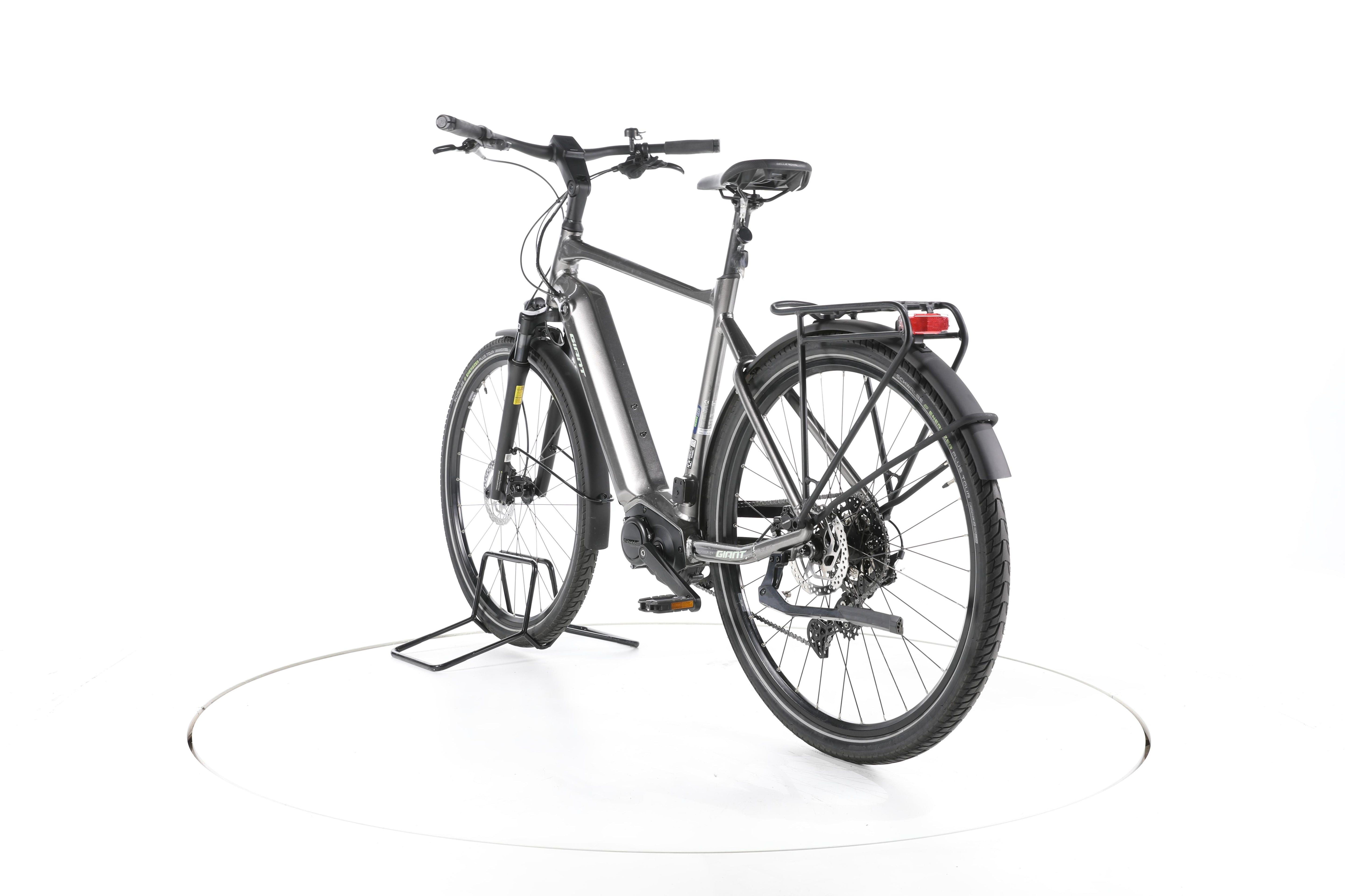Giant DailyTour E+ 2 D GTS Trekking E-Bike - Image 9