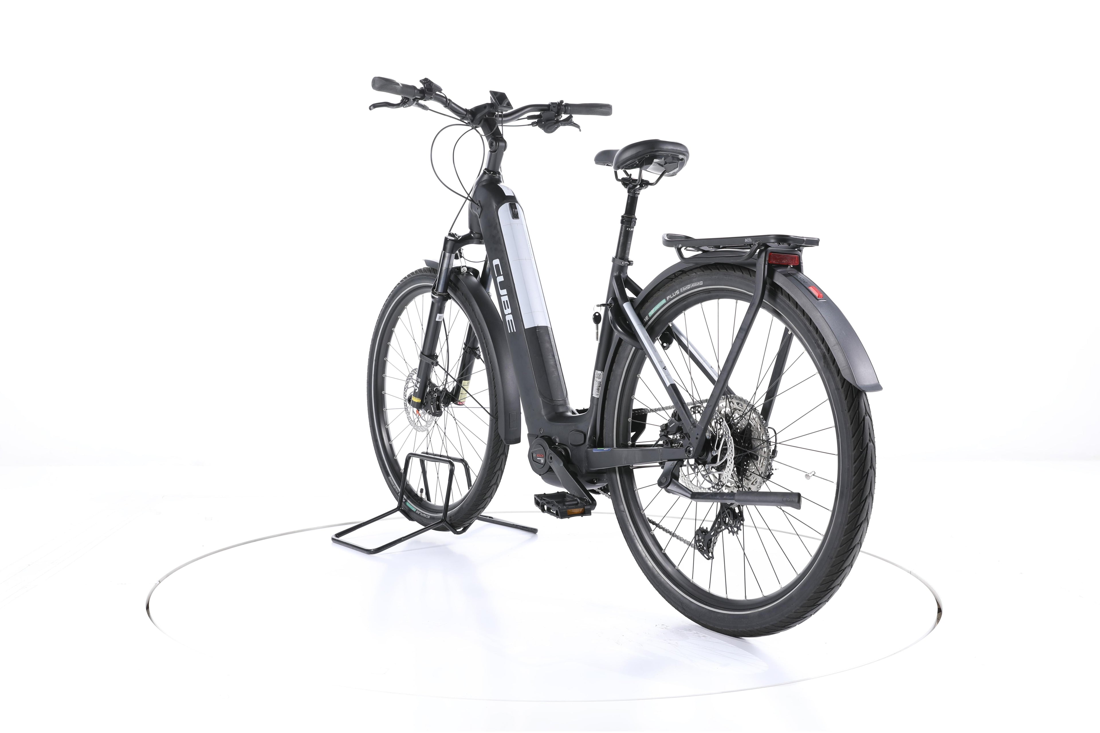 Cube Kathmandu Hybrid EXC Trekking E-Bike Tiefeinsteiger - Image 9