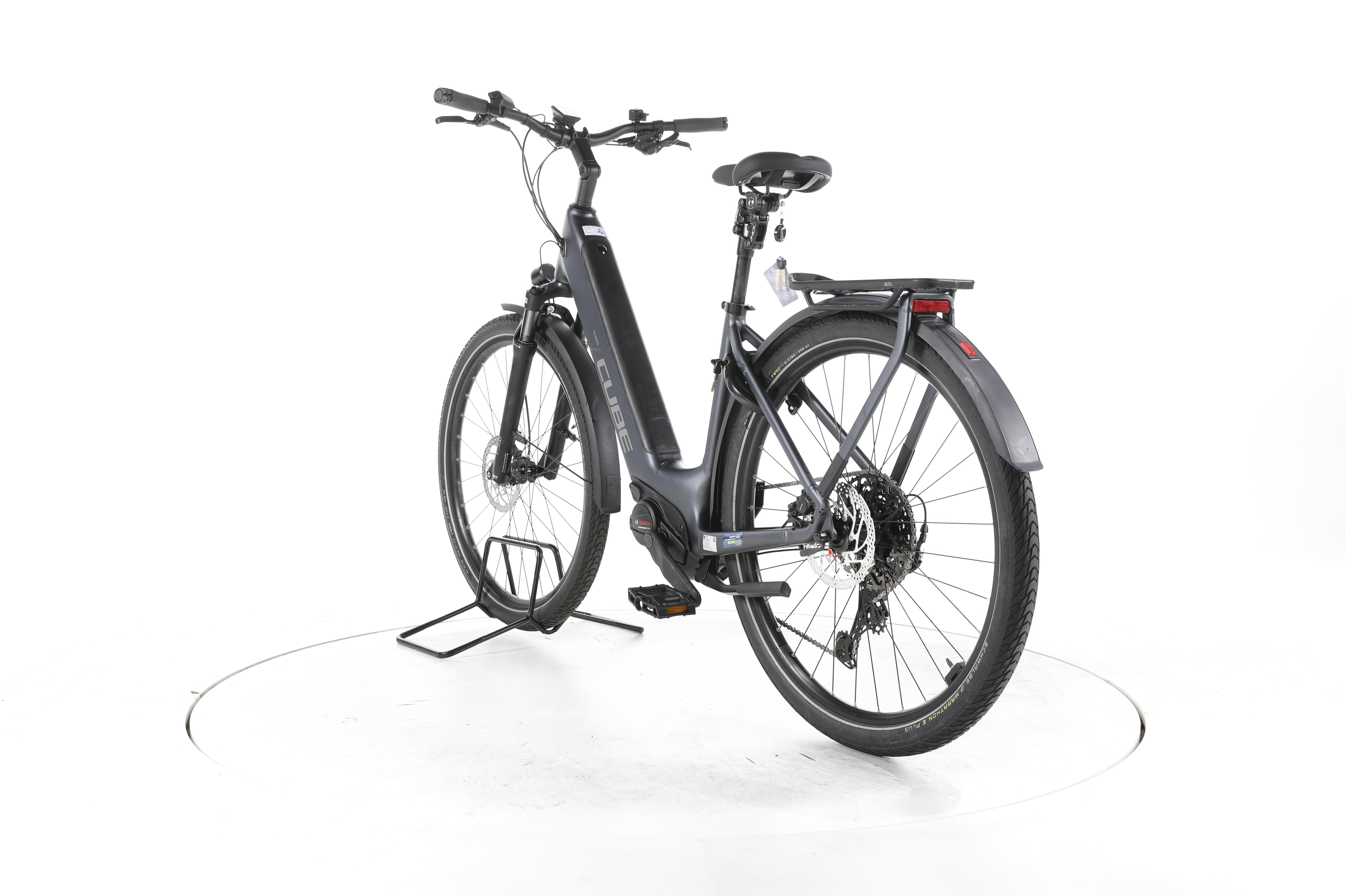 Cube Touring Pro Trekking E-Bike Tiefeinsteiger 2024 - Image 9
