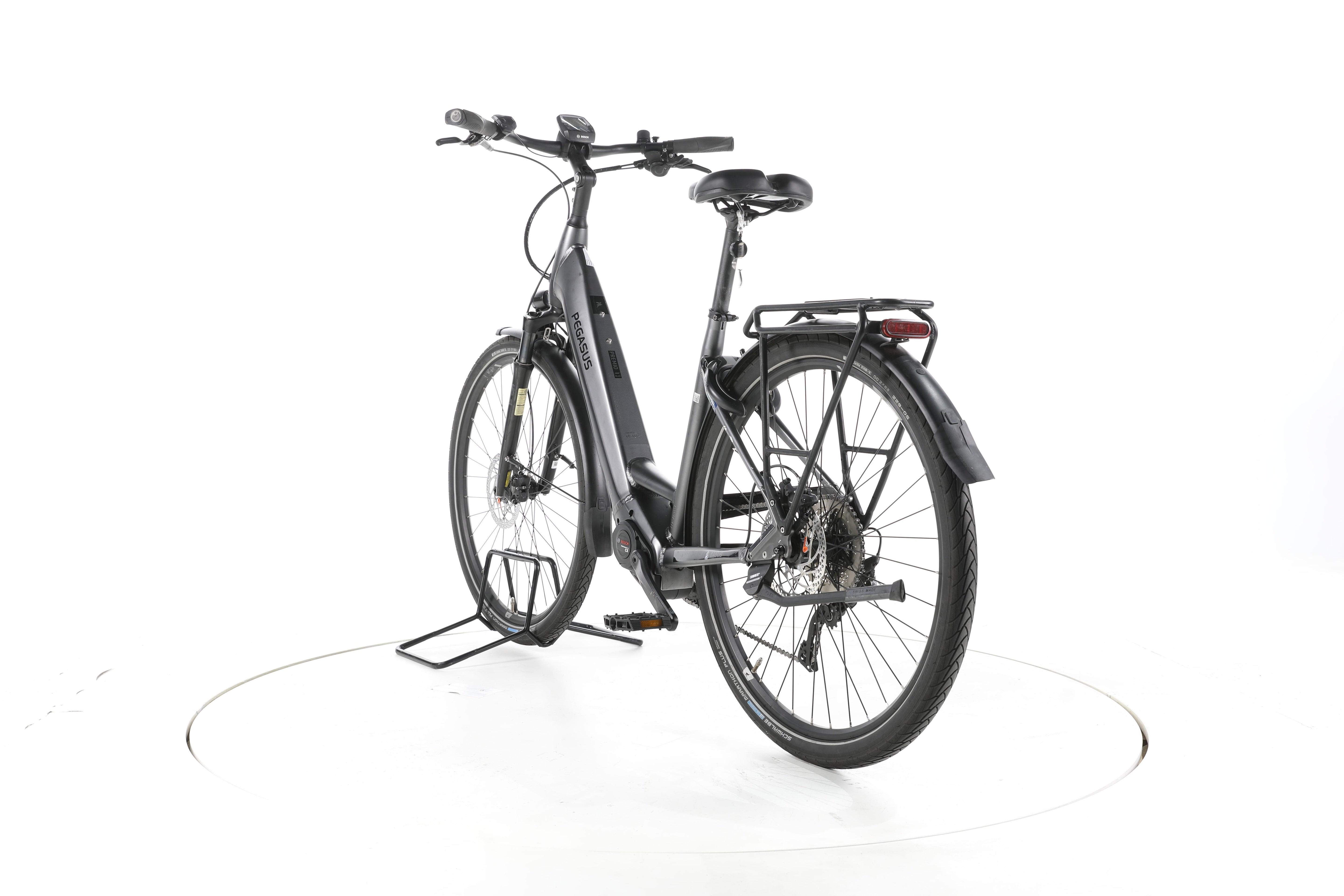 Pegasus Premio EVO 10 Lite Trekking E-Bike Tiefeinsteiger - Image 9