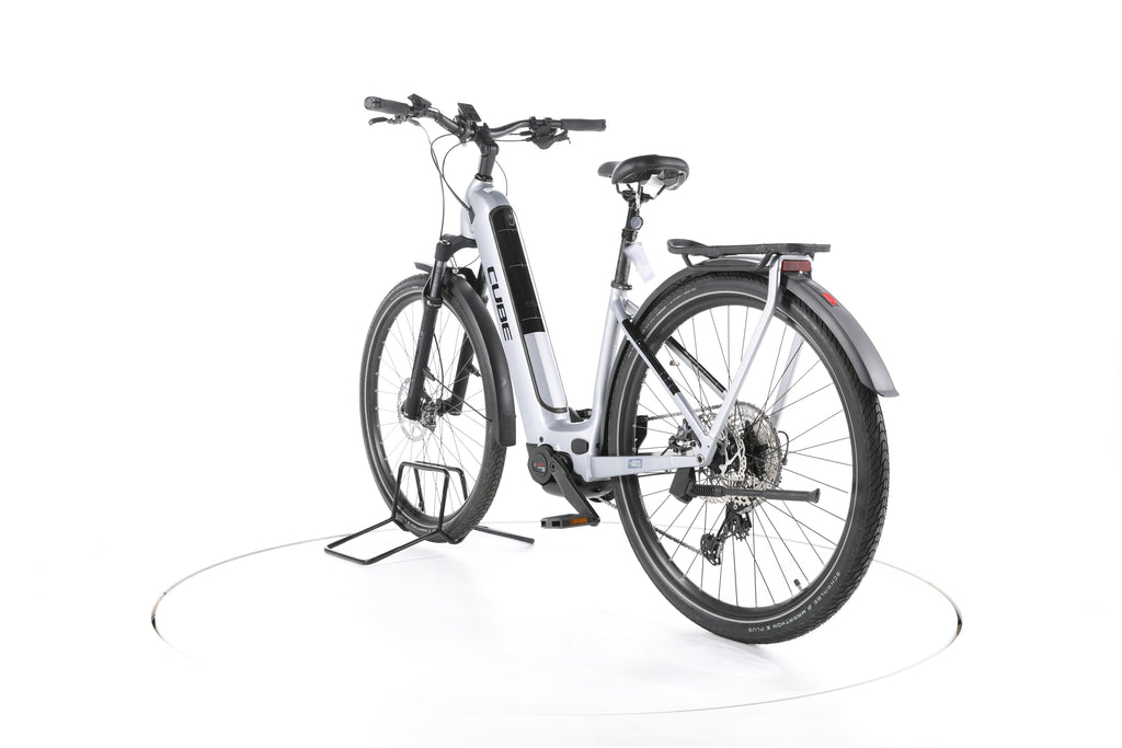 Cube Kathmandu Hybrid SL Trekking E-Bike Tiefeinsteiger - Image 9