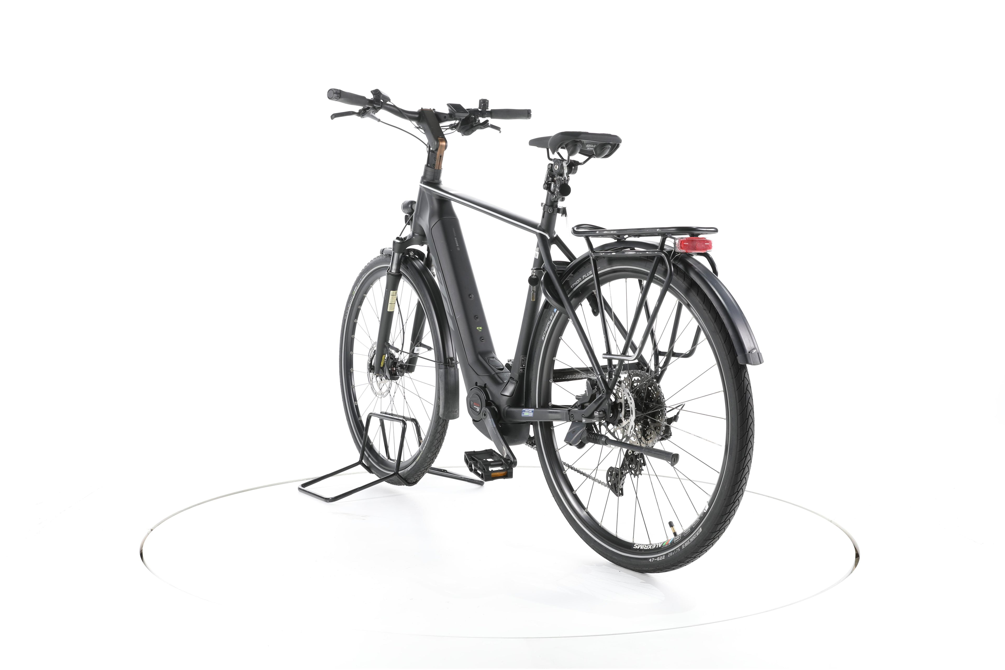 KTM Macina Style Pro Trekking E-Bike - Image 9