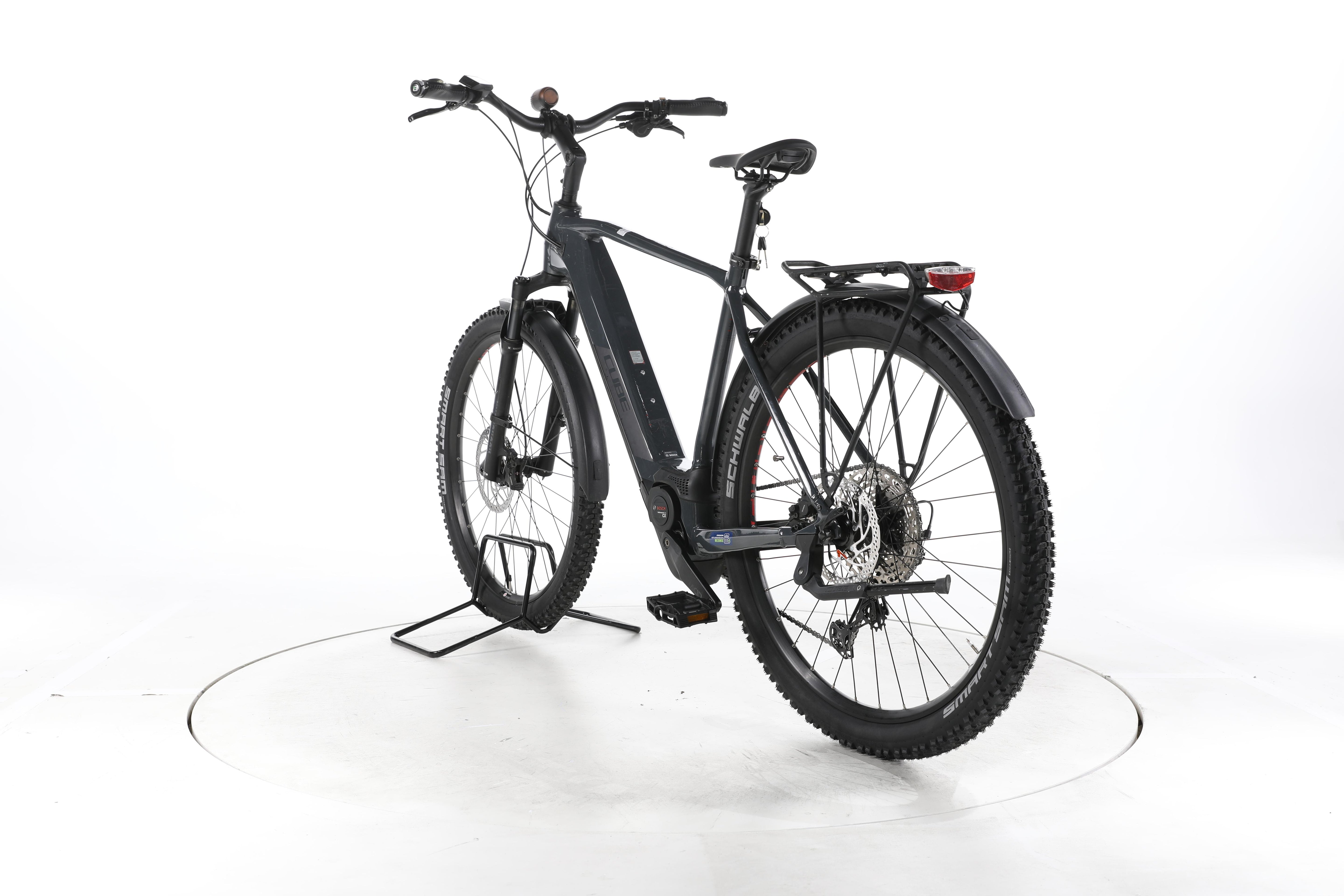Cube Reaction Hybrid Race Trekking E-Bike - Image 9