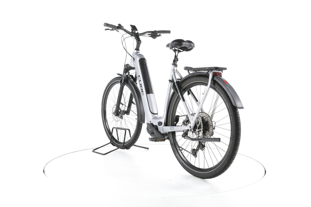 Cube Kathmandu Hybrid SLX Trekking E-Bike Tiefeinsteiger 2024 - Image 9