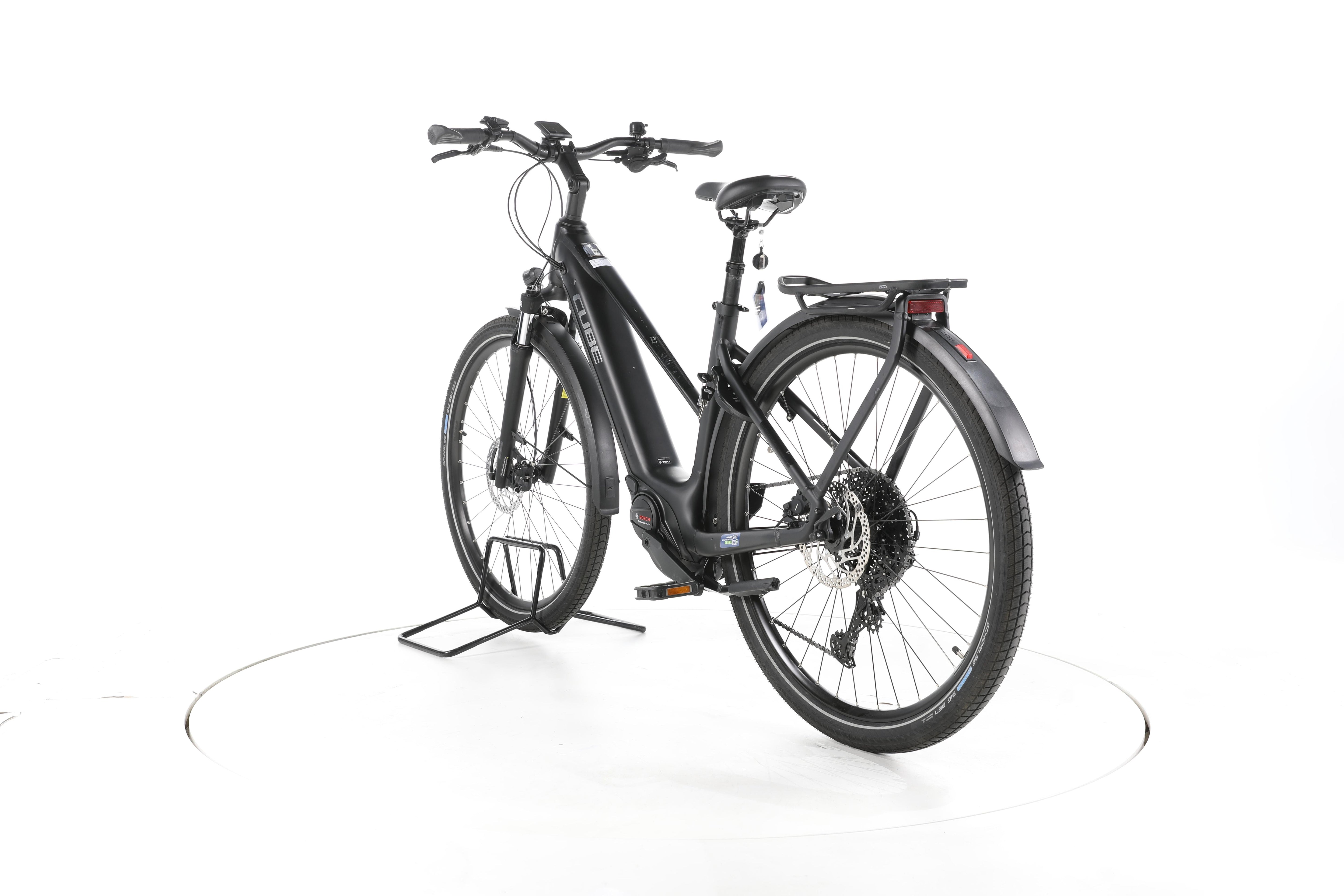Cube Touring Hybrid Pro Trekking E-Bike - Image 9