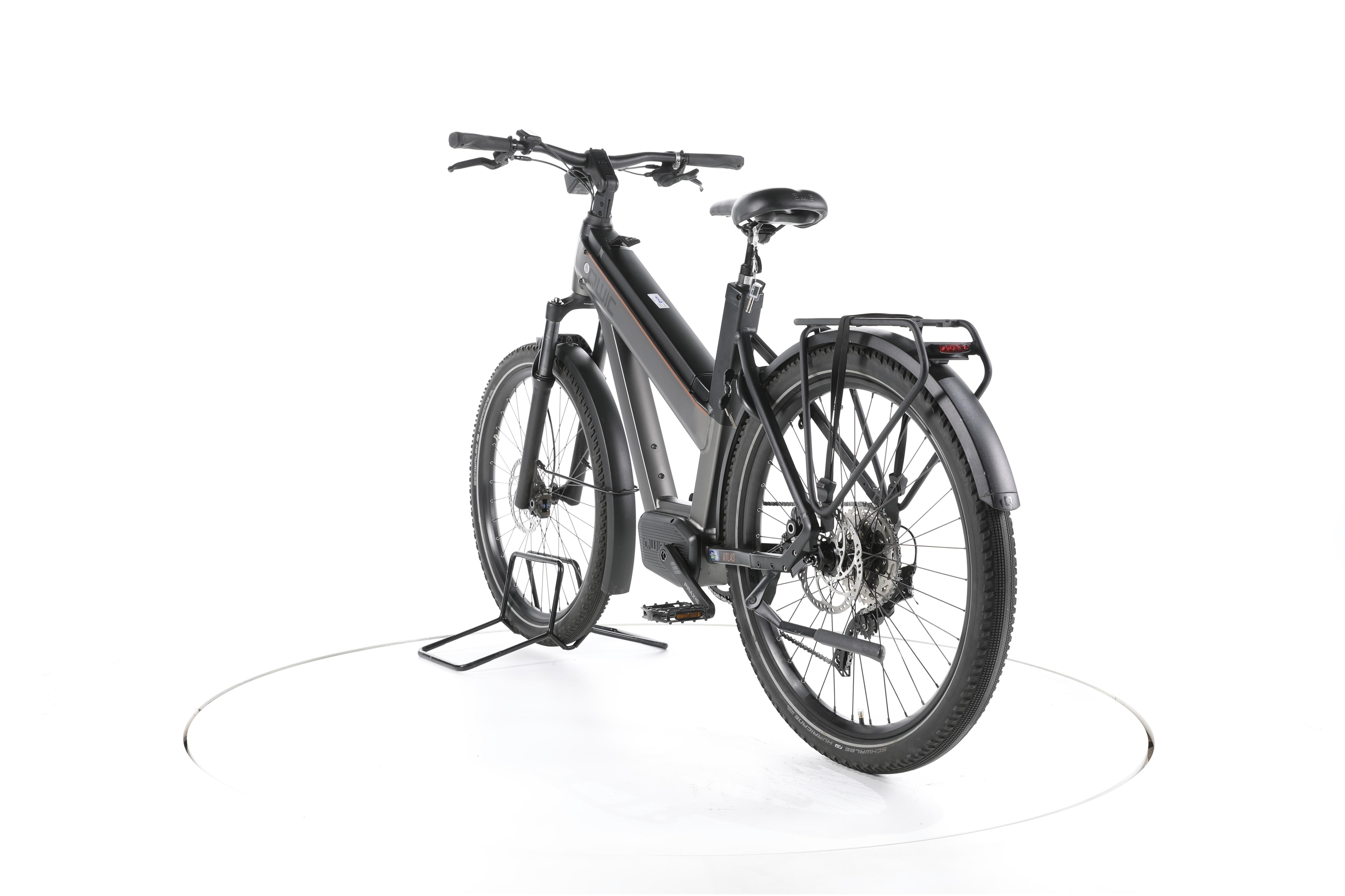 QWIC Atlas Derailleur Trekking E-Bike - Image 9
