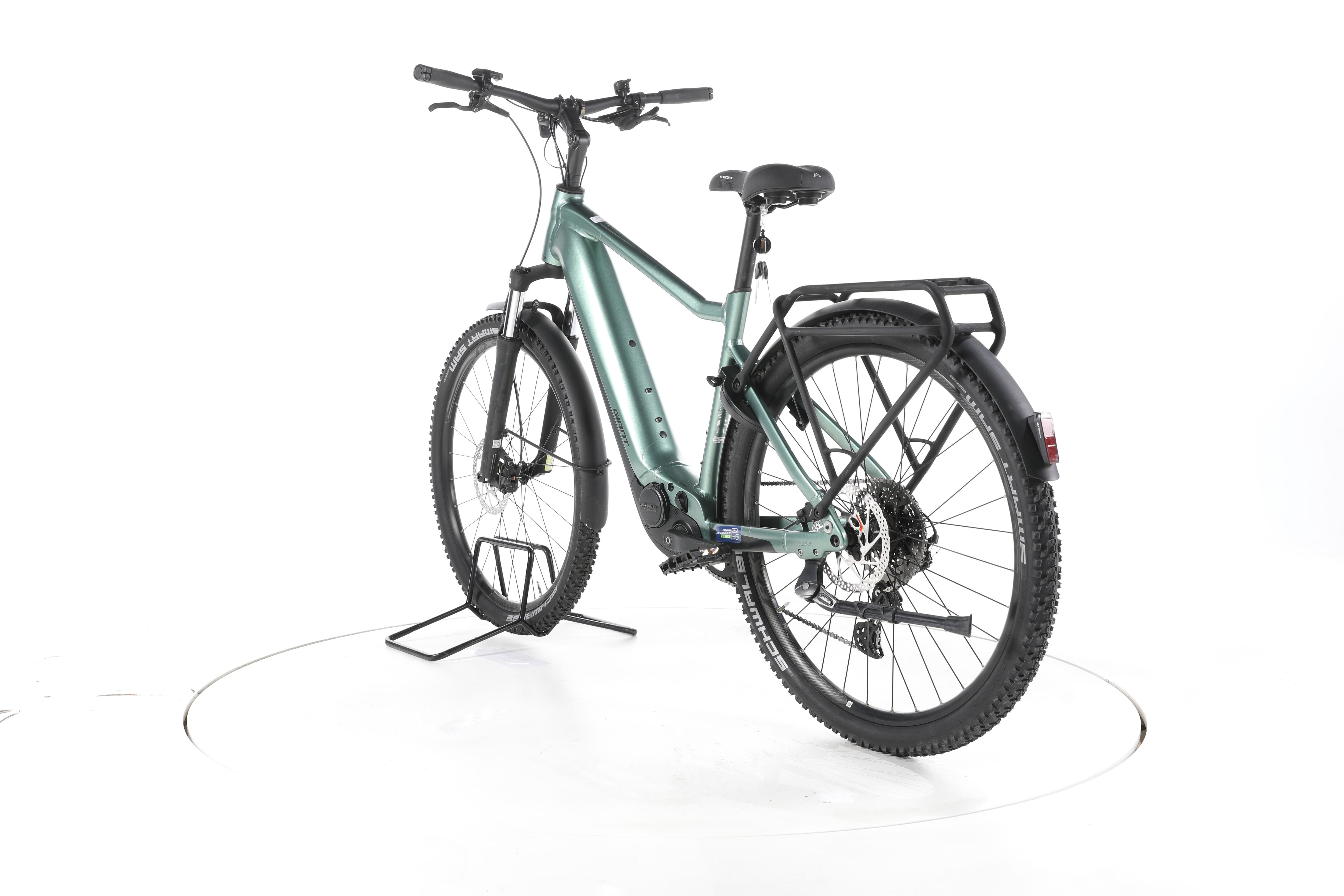 Giant Explore E+ 1 Trekking E-Bike - Image 9