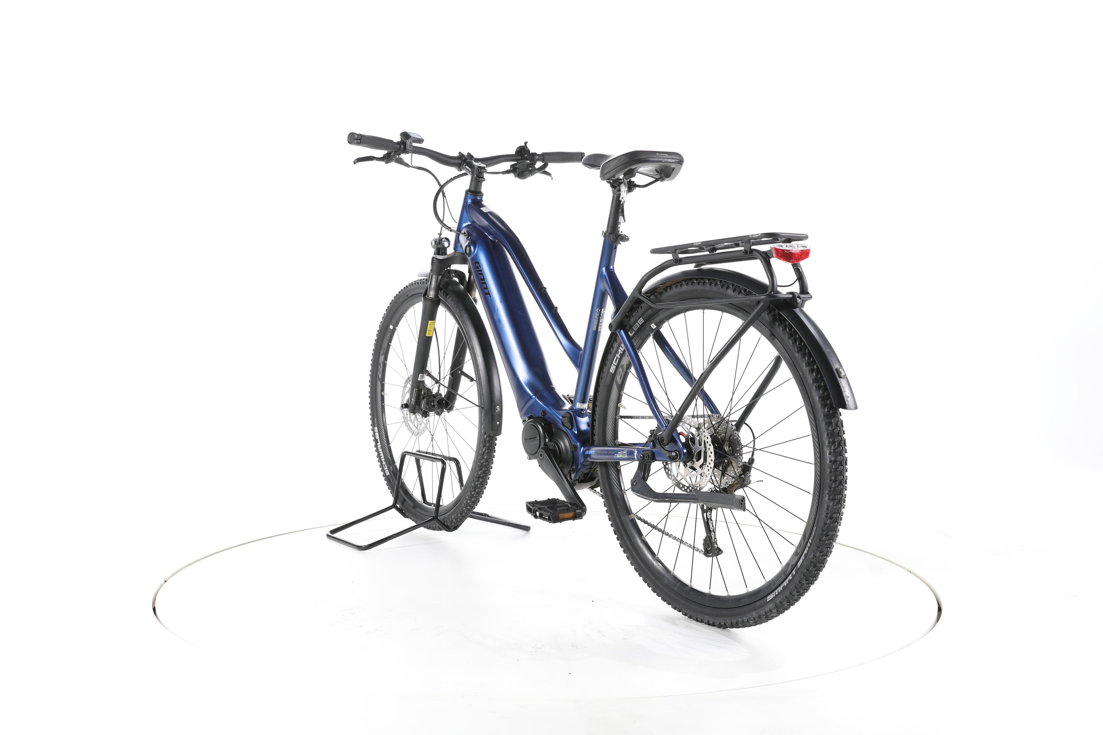 Giant Explore E+2 STA Trekking E-Bike - Image 9