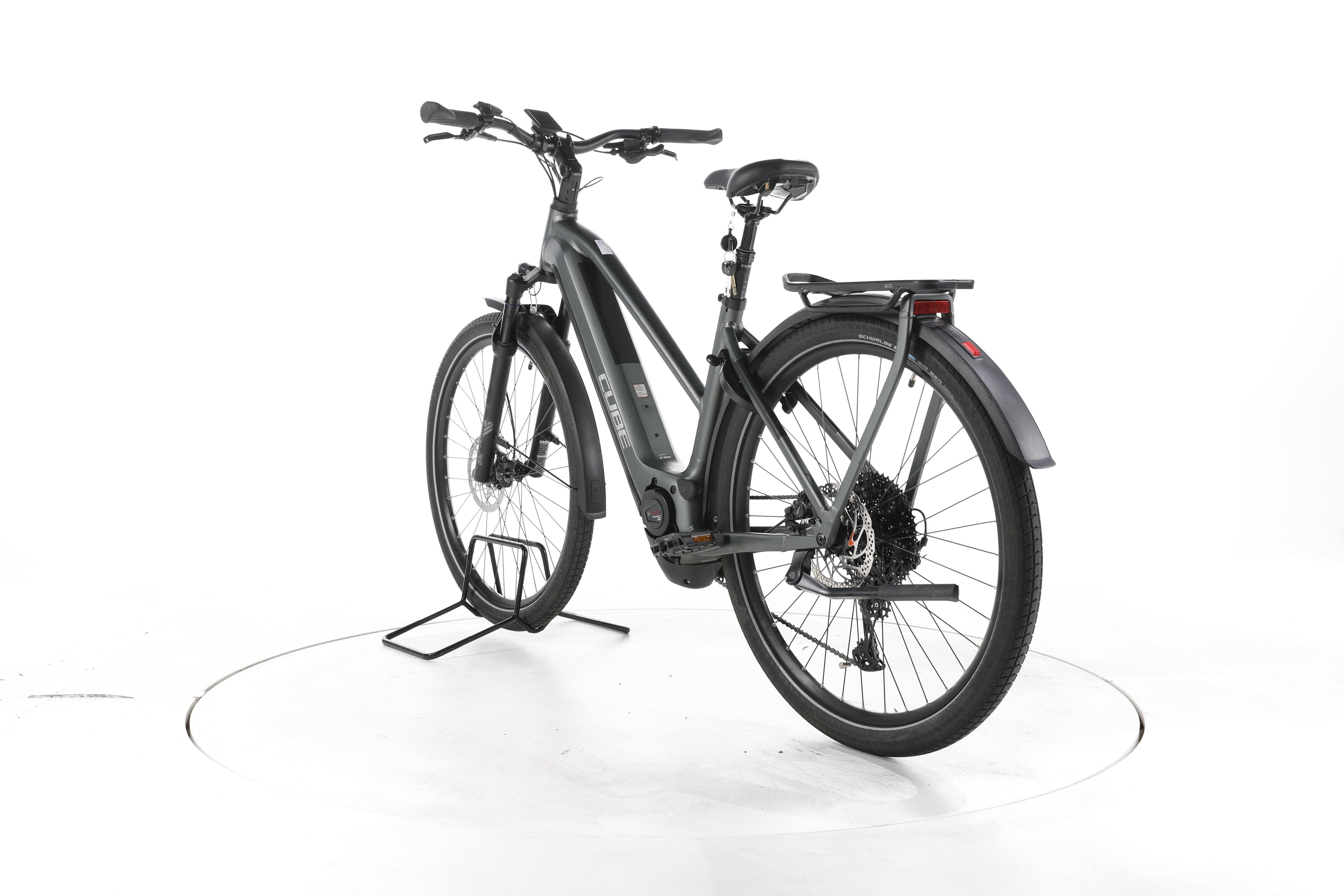 Cube Kathmandu Hybrid Pro Trekking E-Bike - Image 9