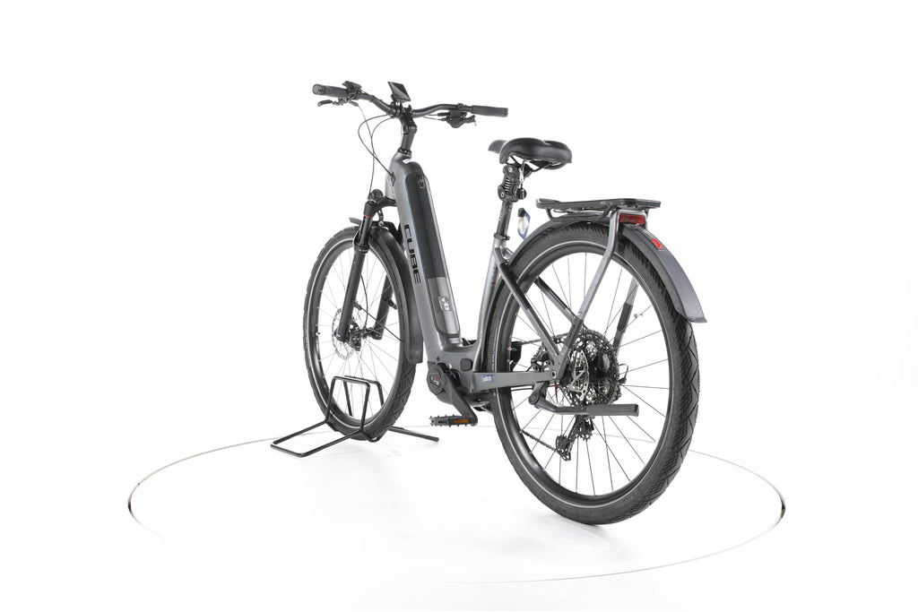 Cube Kathmandu Hybrid SLT Trekking E-Bike Tiefeinsteiger 2024 - Image 9