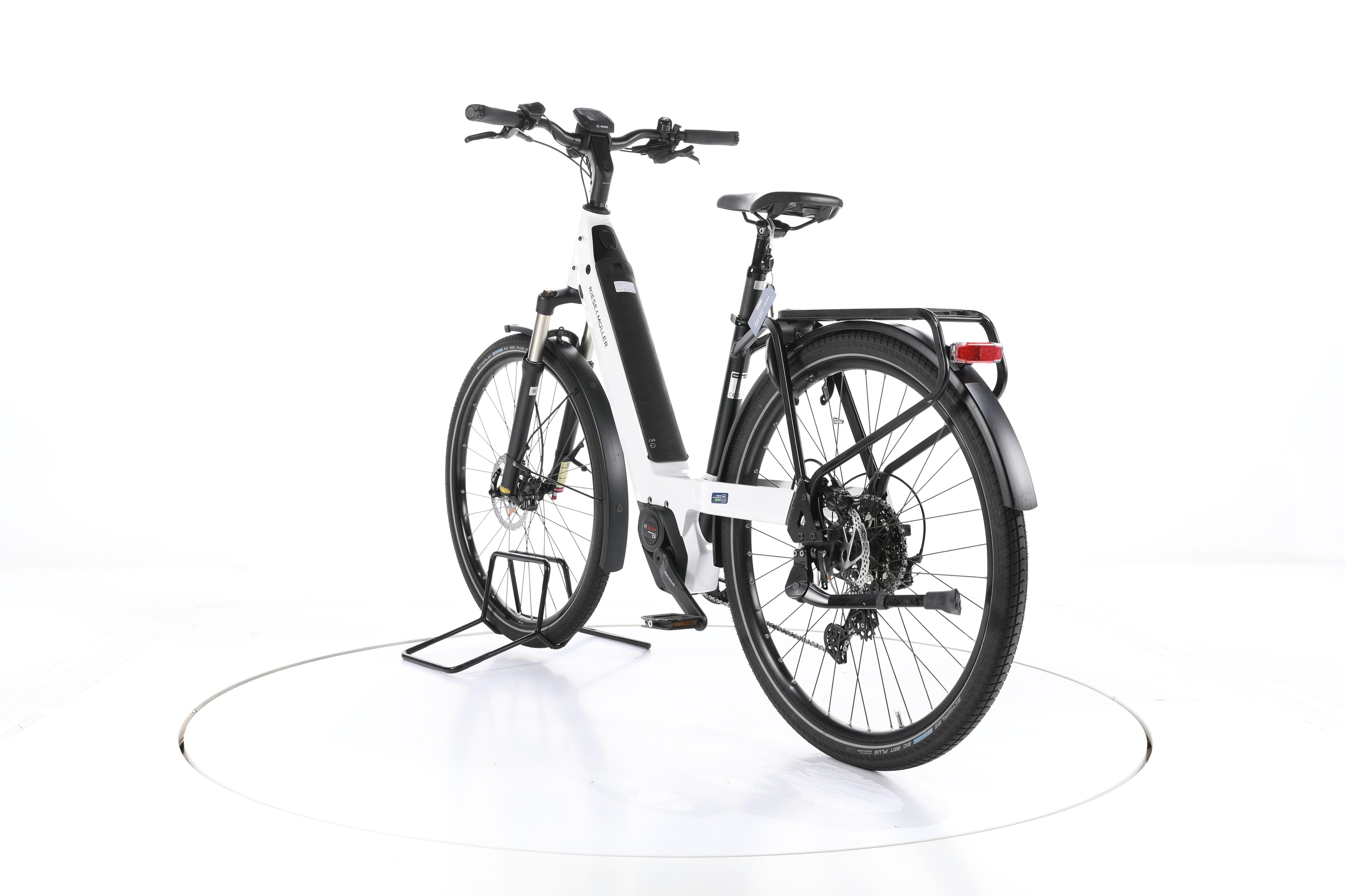 Riese & Müller Nevo touring Trekking E-Bike Tiefeinsteiger - Image 9