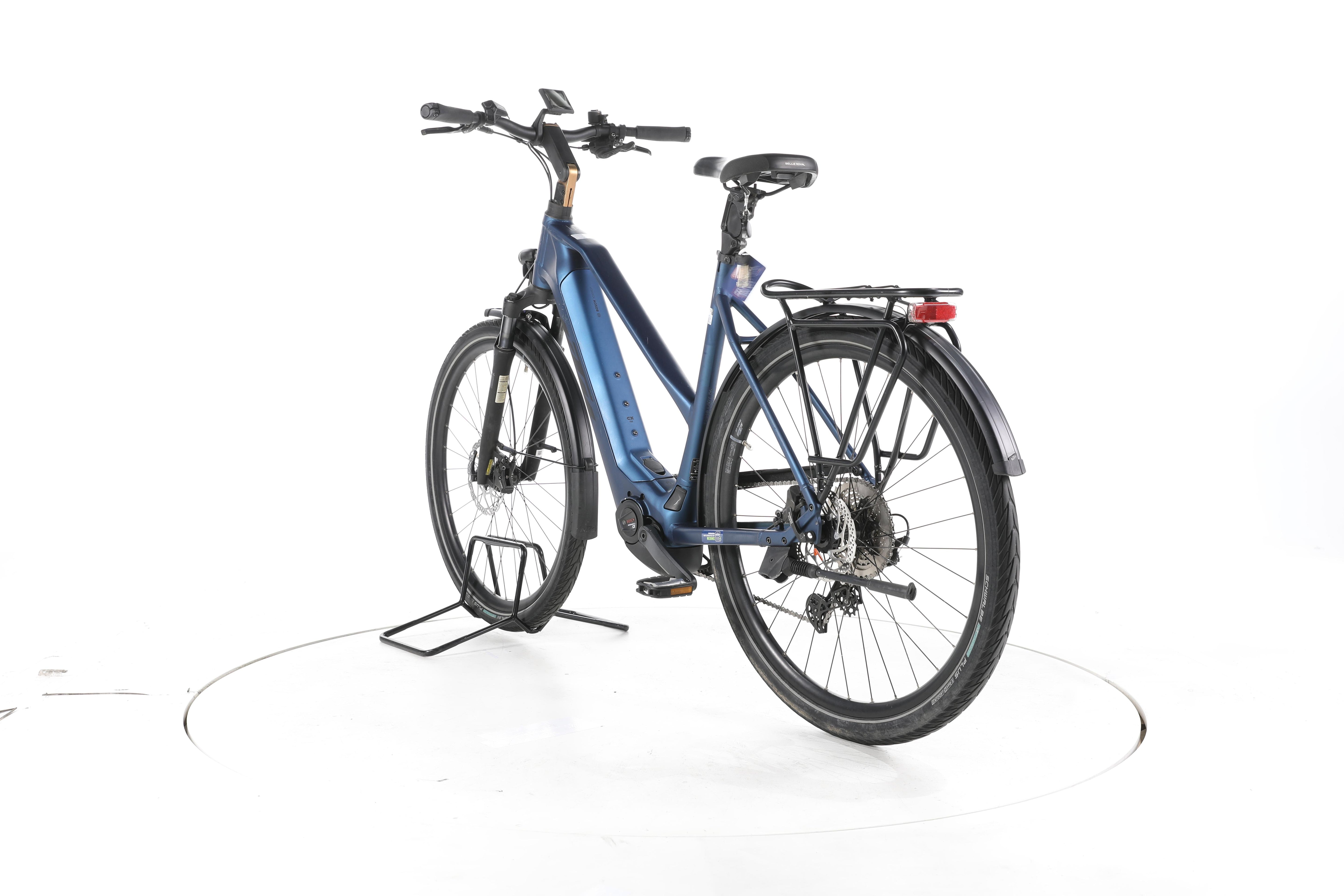 KTM Macina Style 730 Trekking E-Bike - Image 9