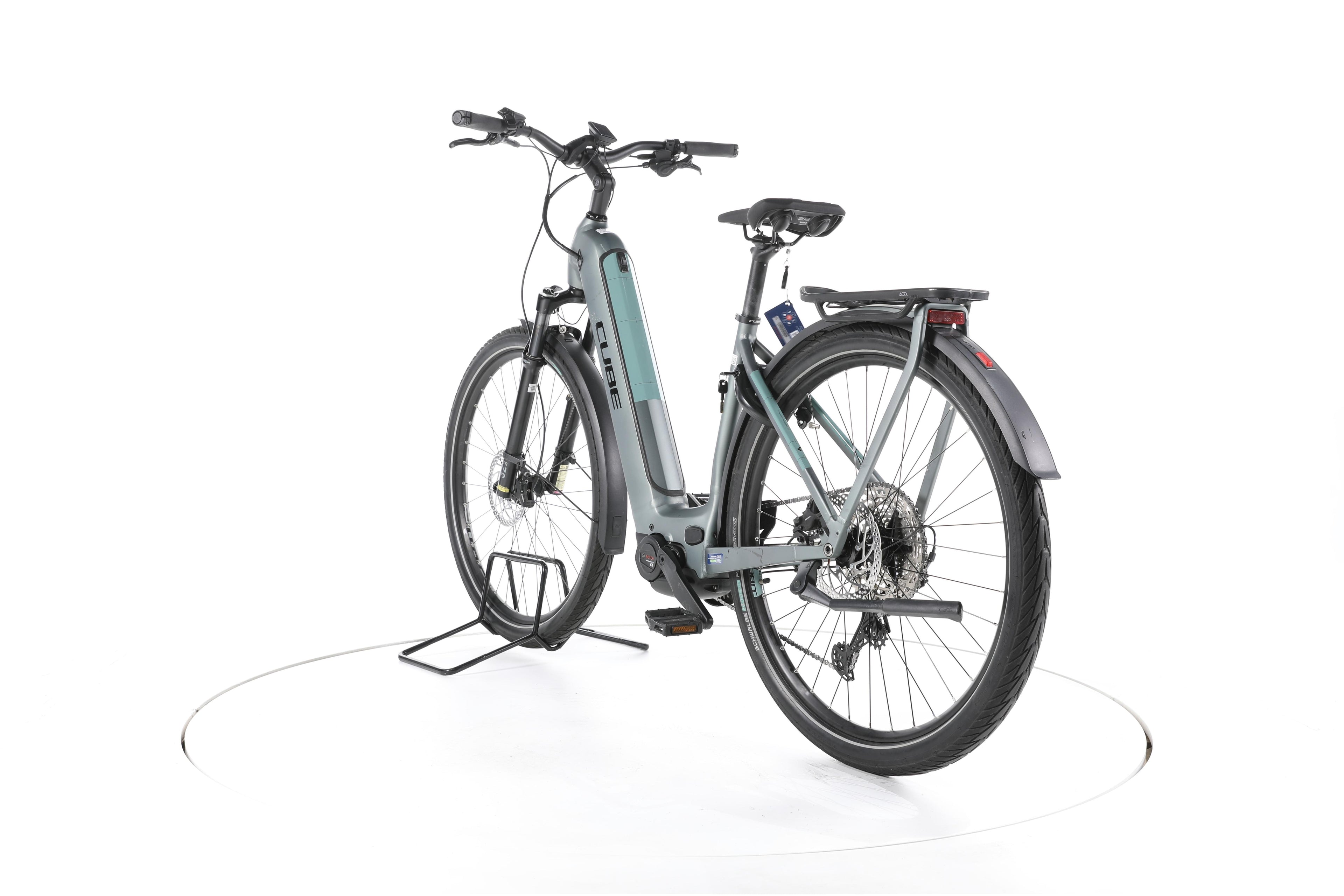 Cube Kathmandu Hybrid EXC Trekking E-Bike Tiefeinsteiger - Image 9