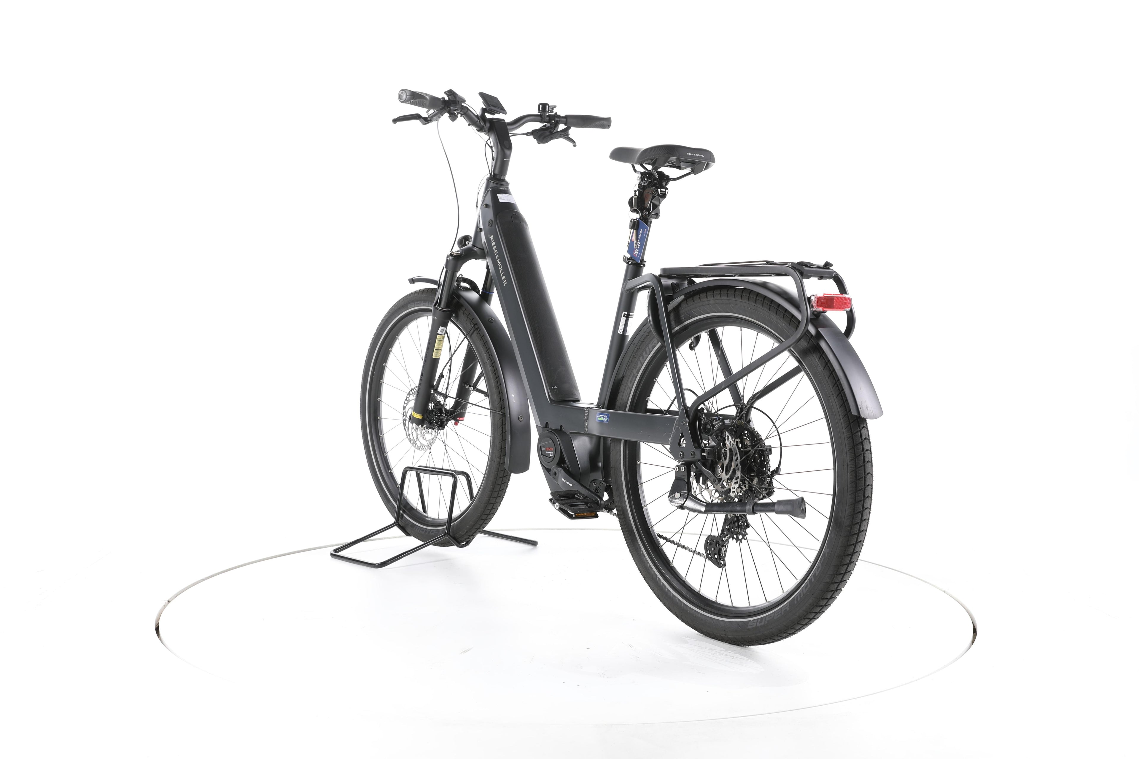 Riese & Müller NEVO4 GT Touring Trekking E-Bike Tiefeinsteiger - Image 9