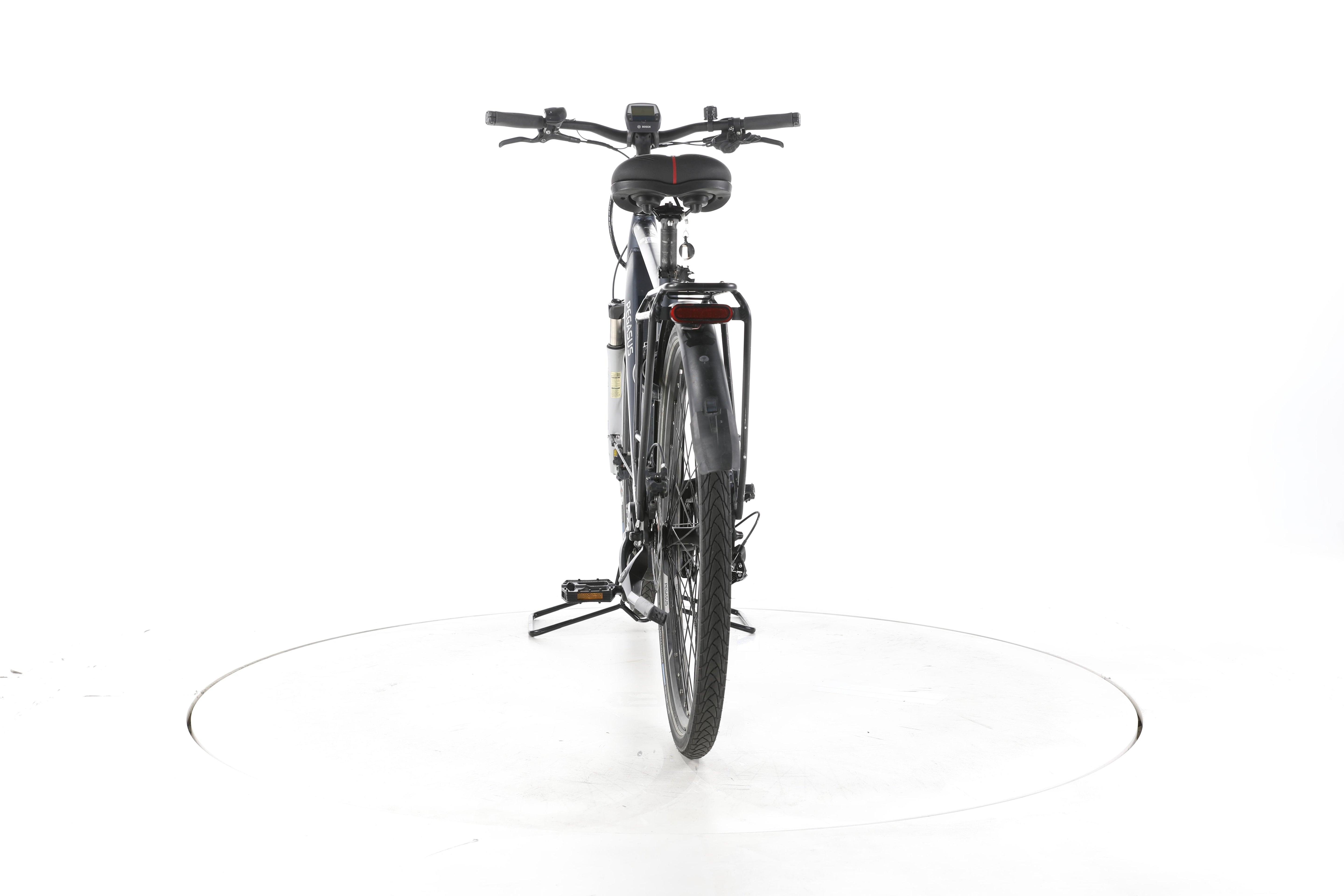 Pegasus Premio EVO 10 Lite Trekking E-Bike - Image 10
