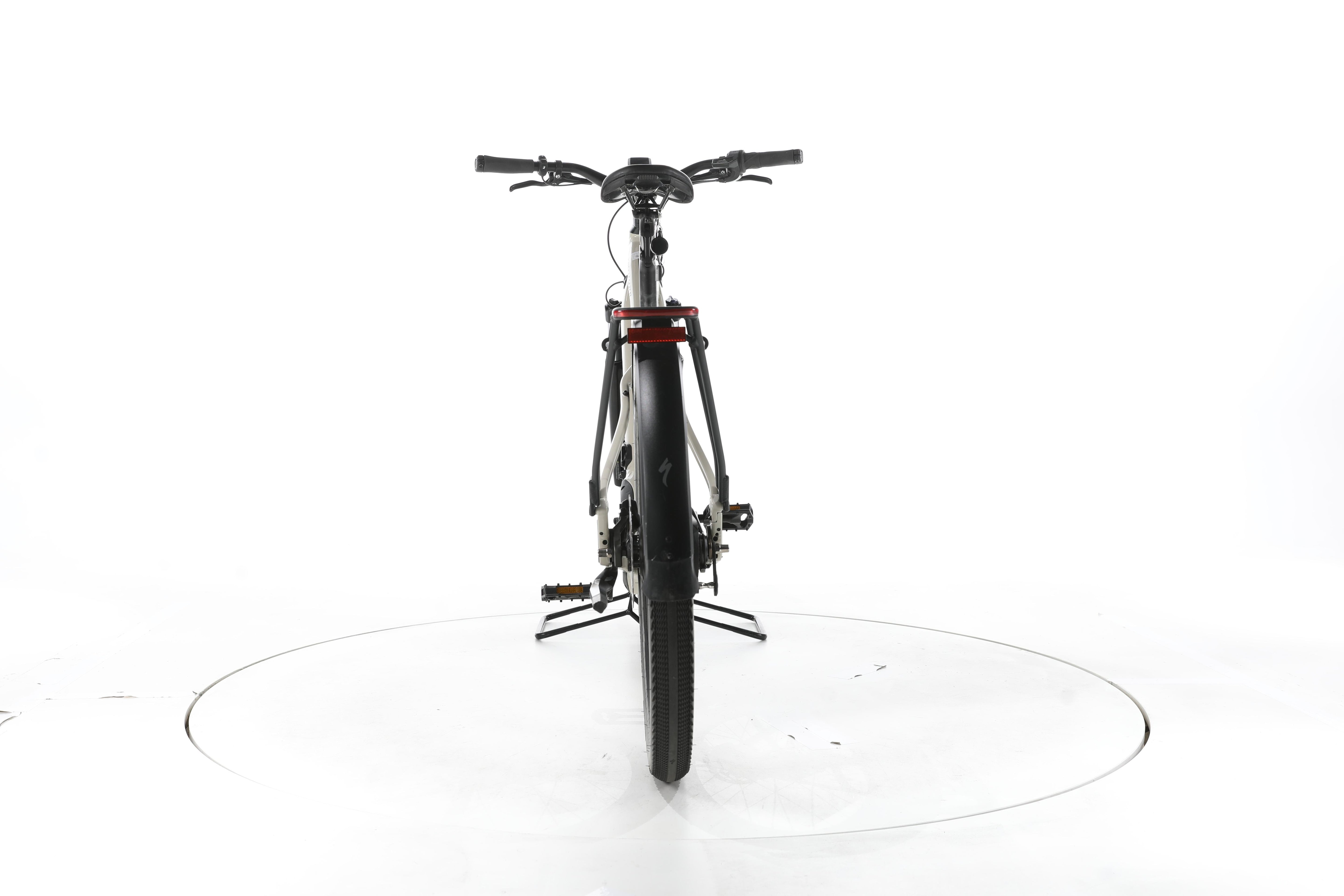 Specialized Turbo Vado 3.0 Trekking E-Bike - Image 10
